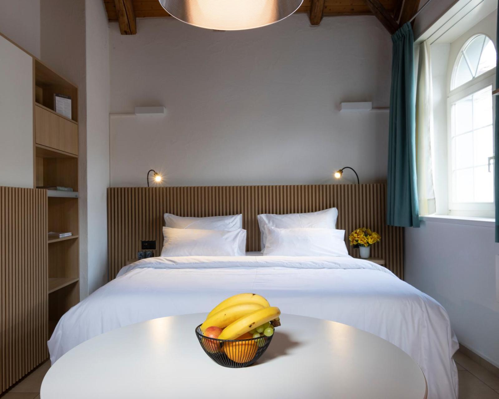 Deluxe Twin Room photo 3