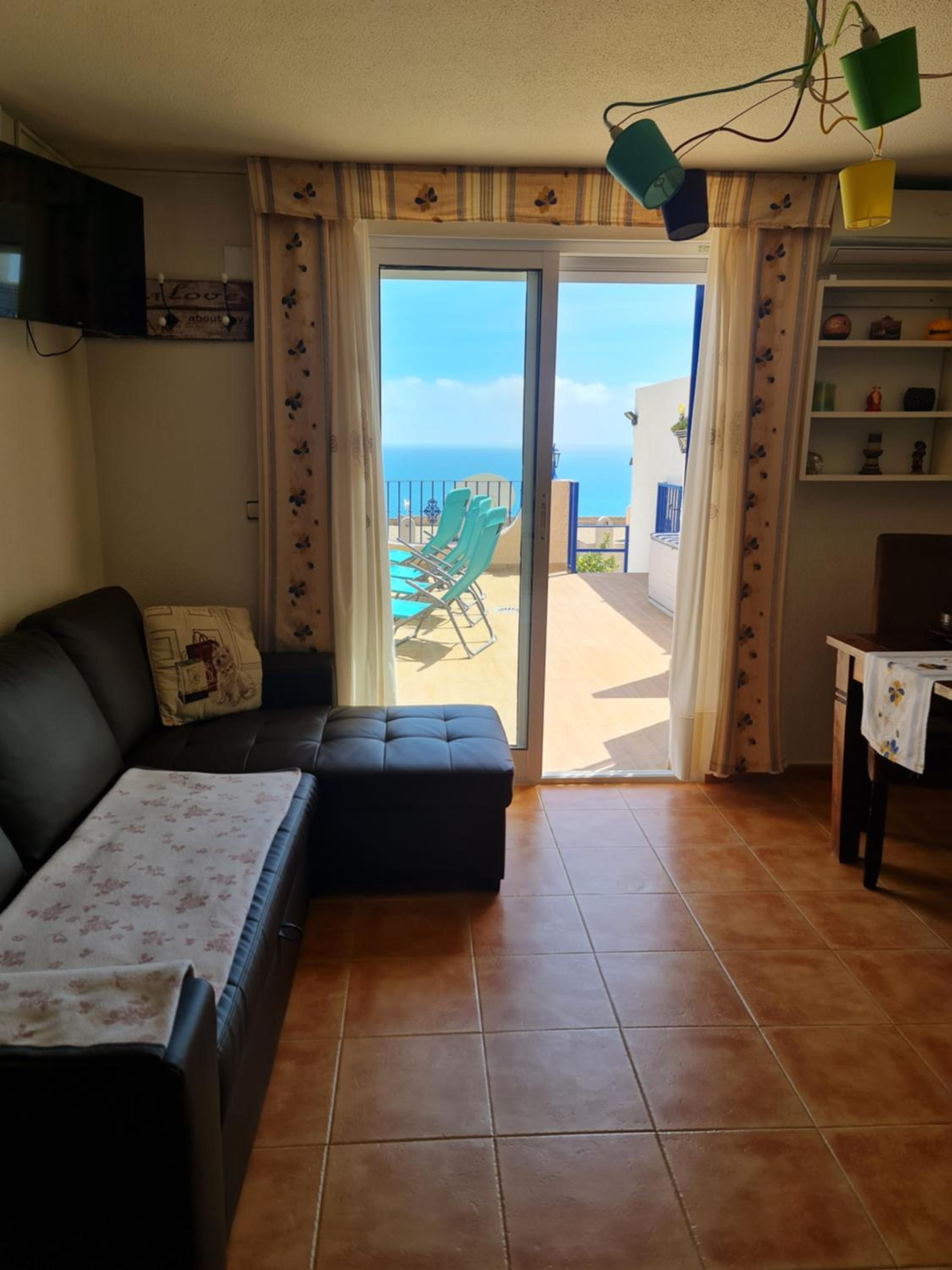 Casa de cuatro habitaciones