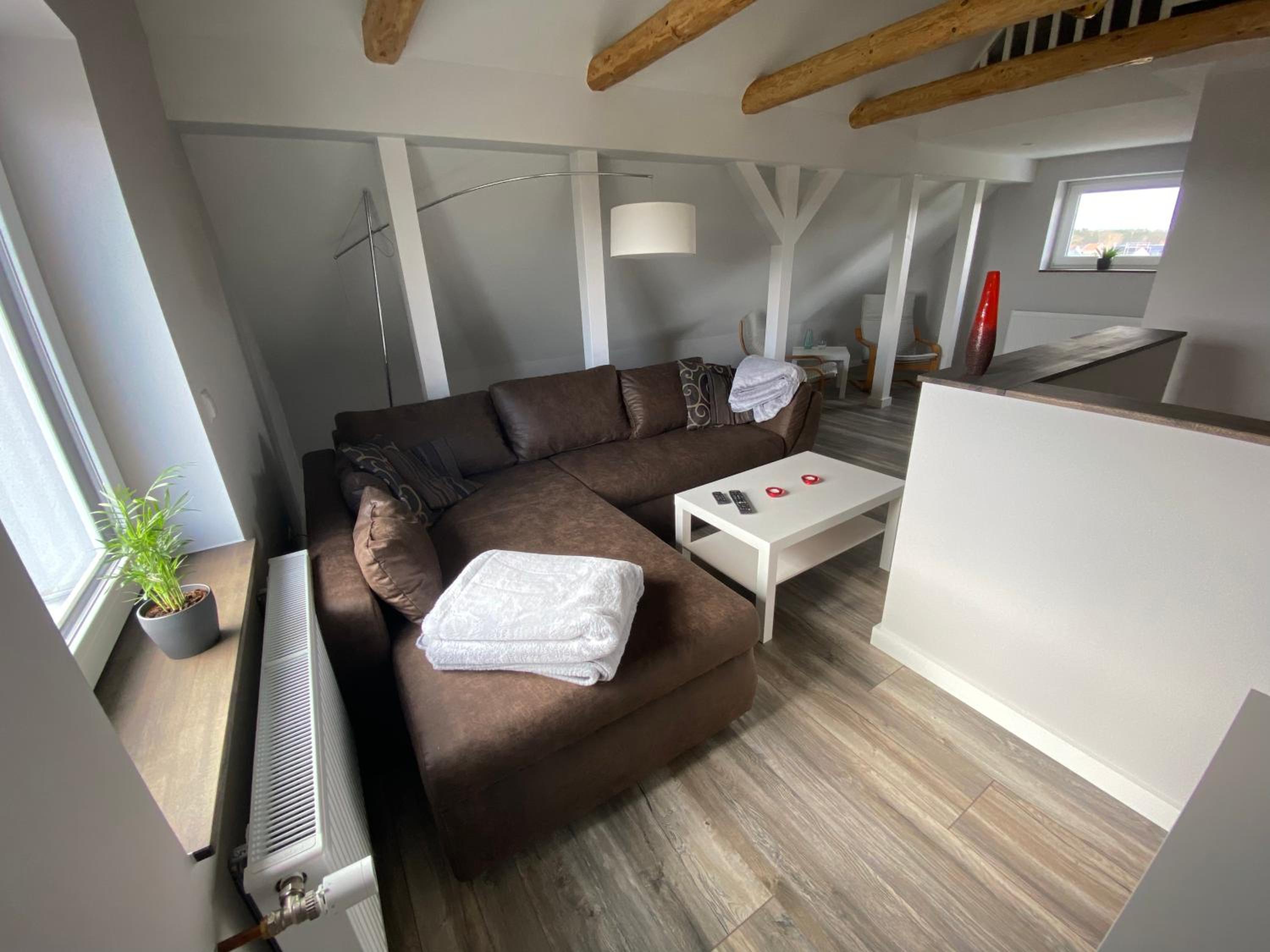 Duplex Suite - Photo 12