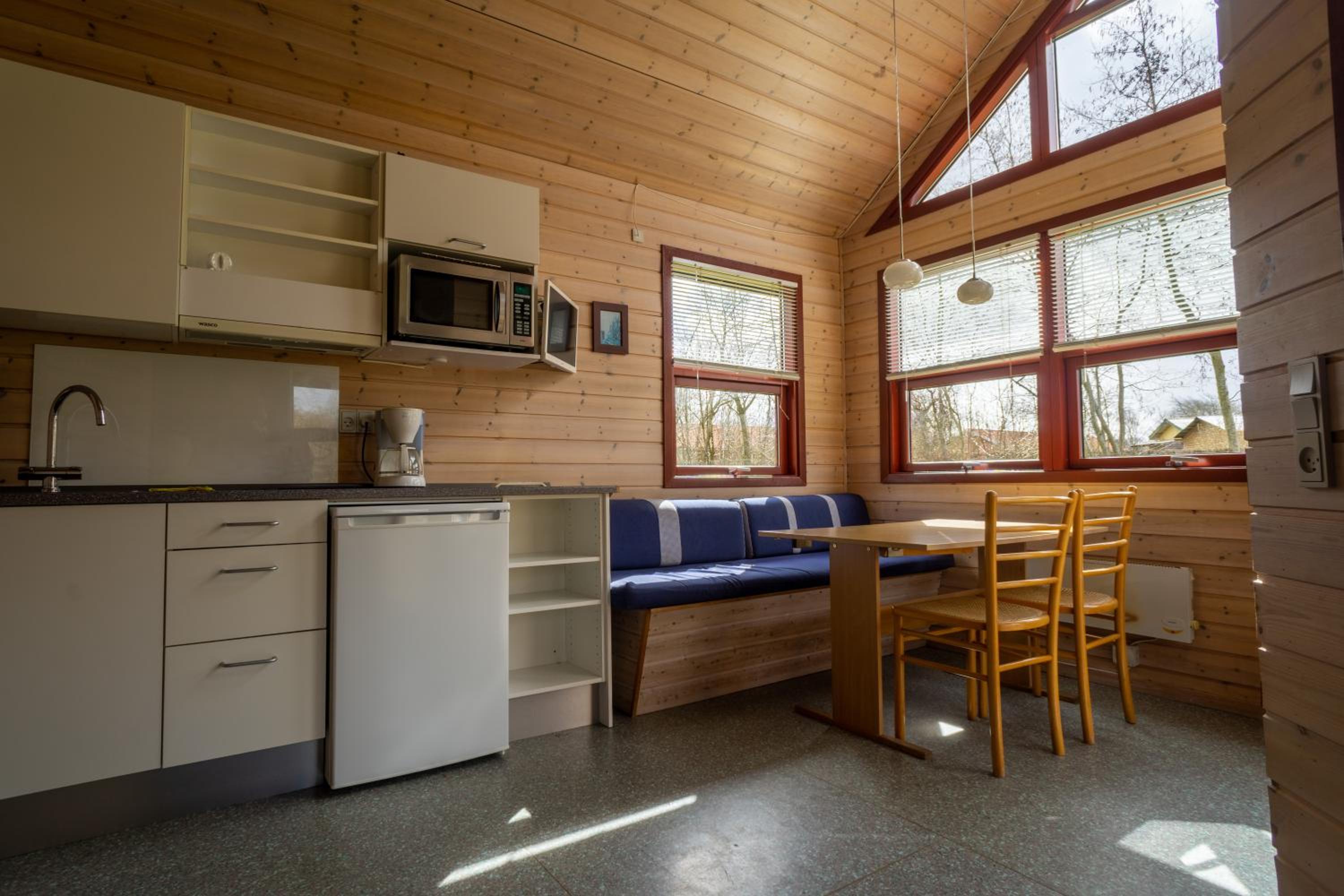 Standard Cottage with Private Bathroom photo 2