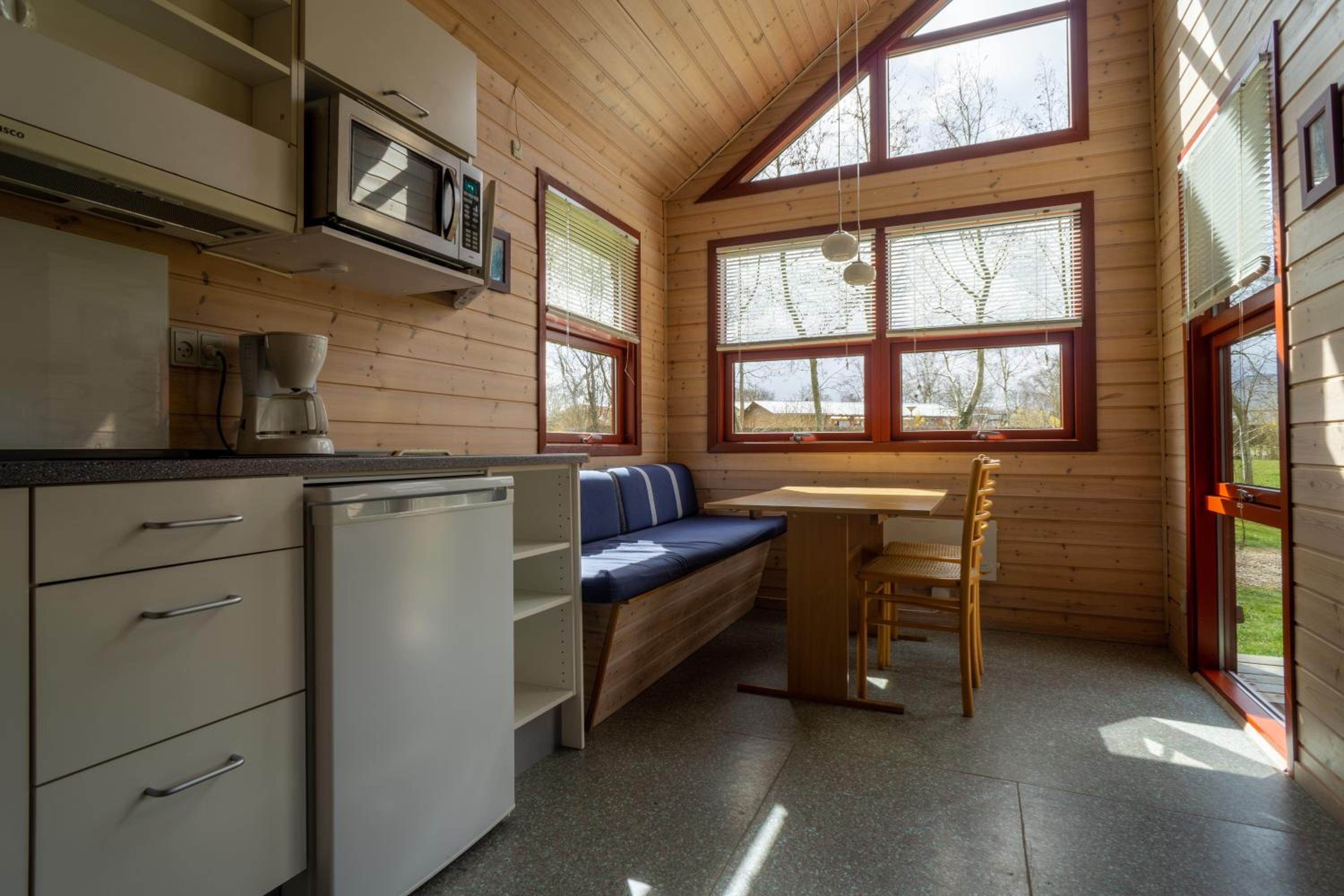 Standard Cottage with Private Bathroom photo 3