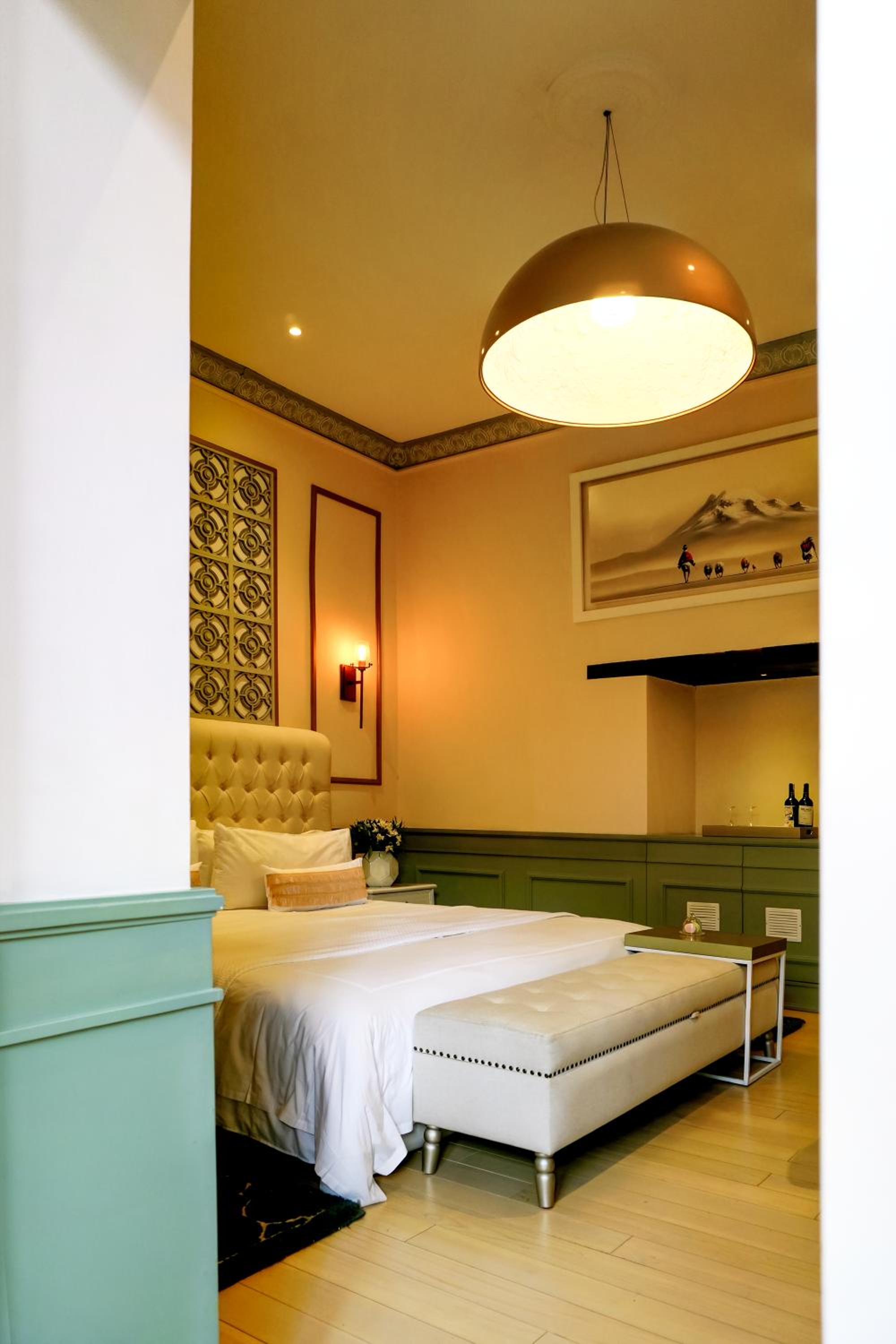 Deluxe Double or Twin Room photo 2