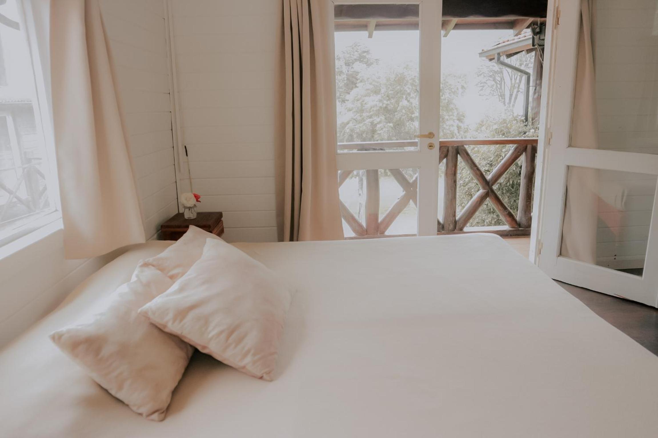Double or Twin Room with Balcony photo 1