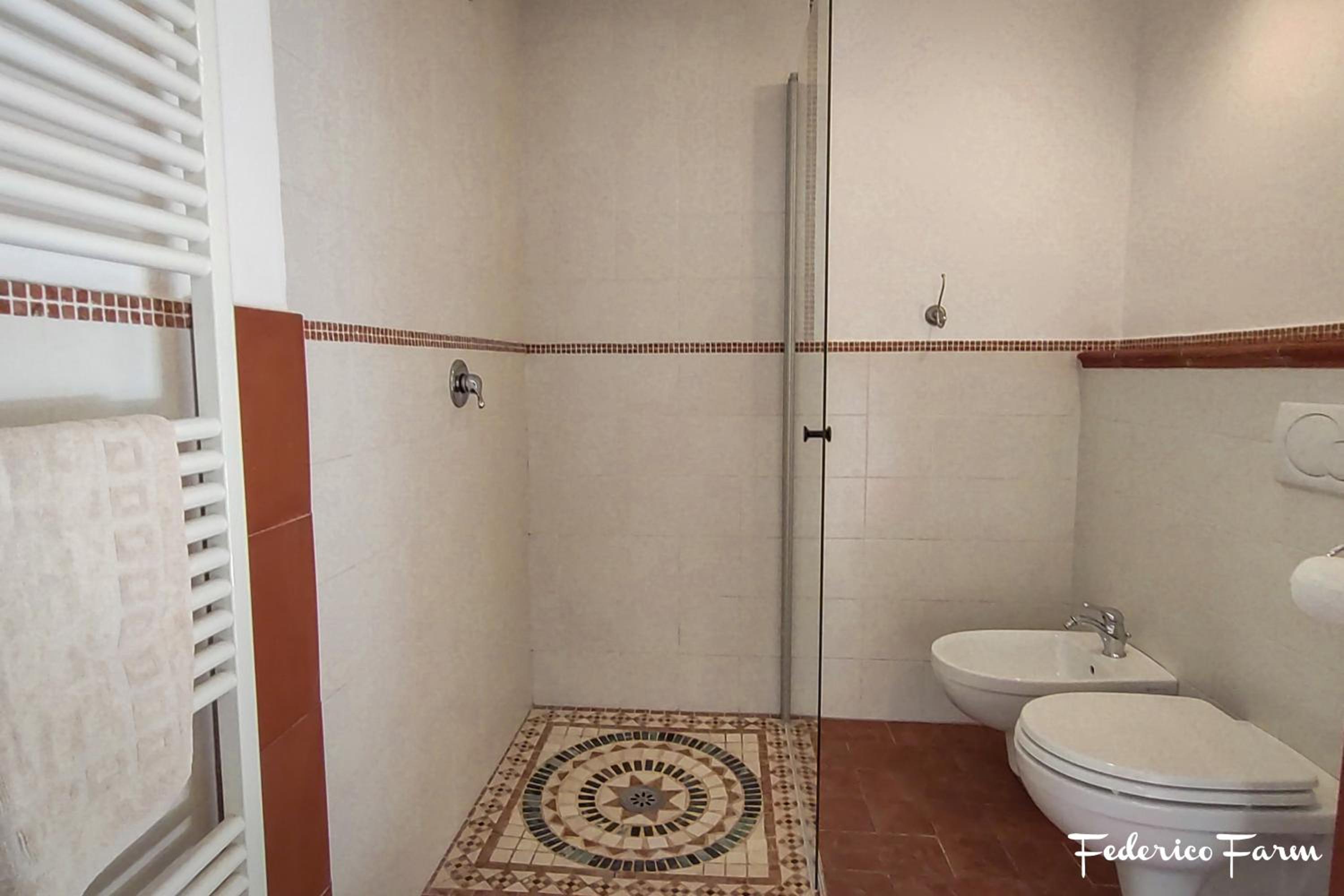 Double Room with Patio - Photo 5
