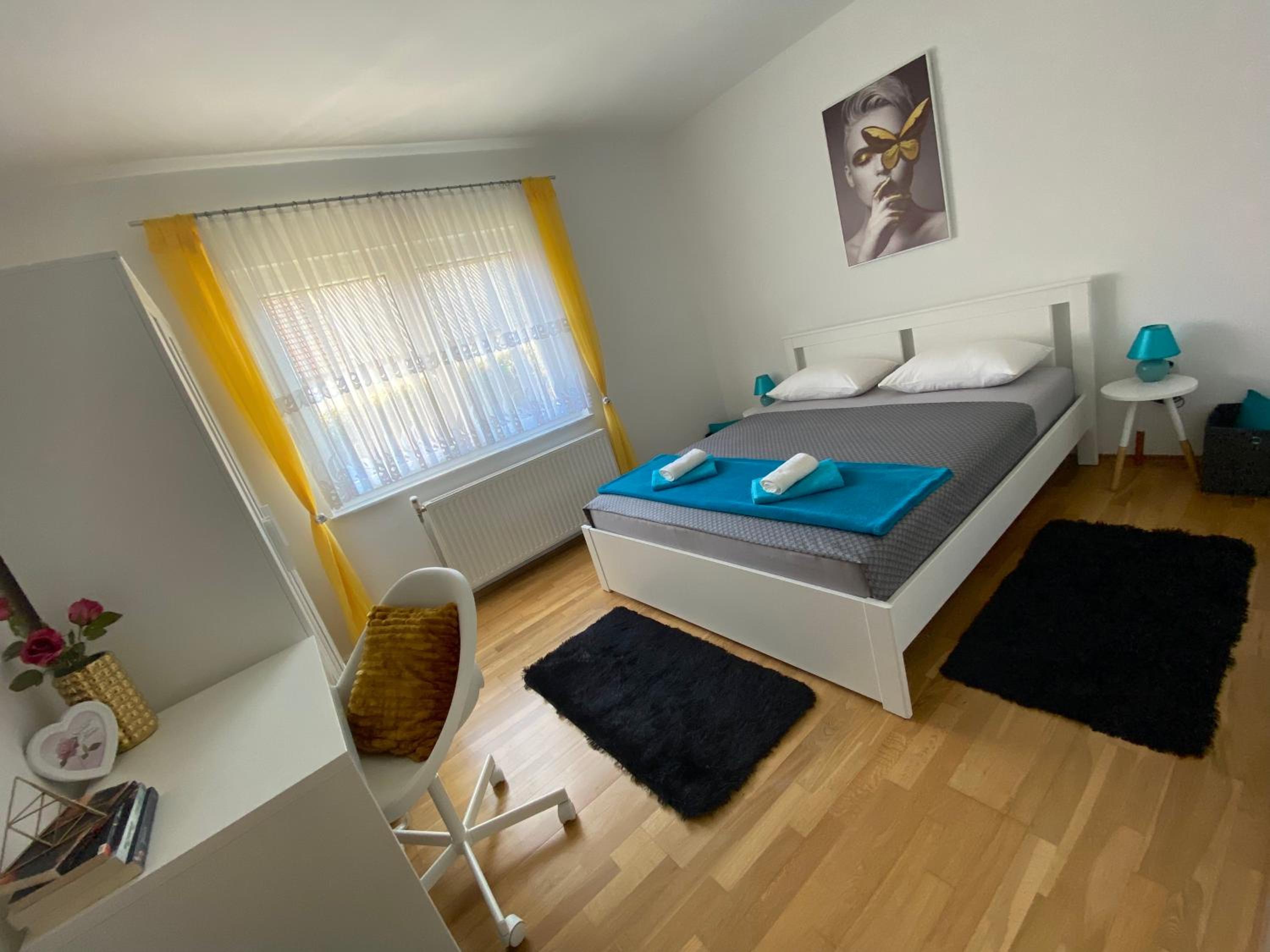 Apartment - Photo 27