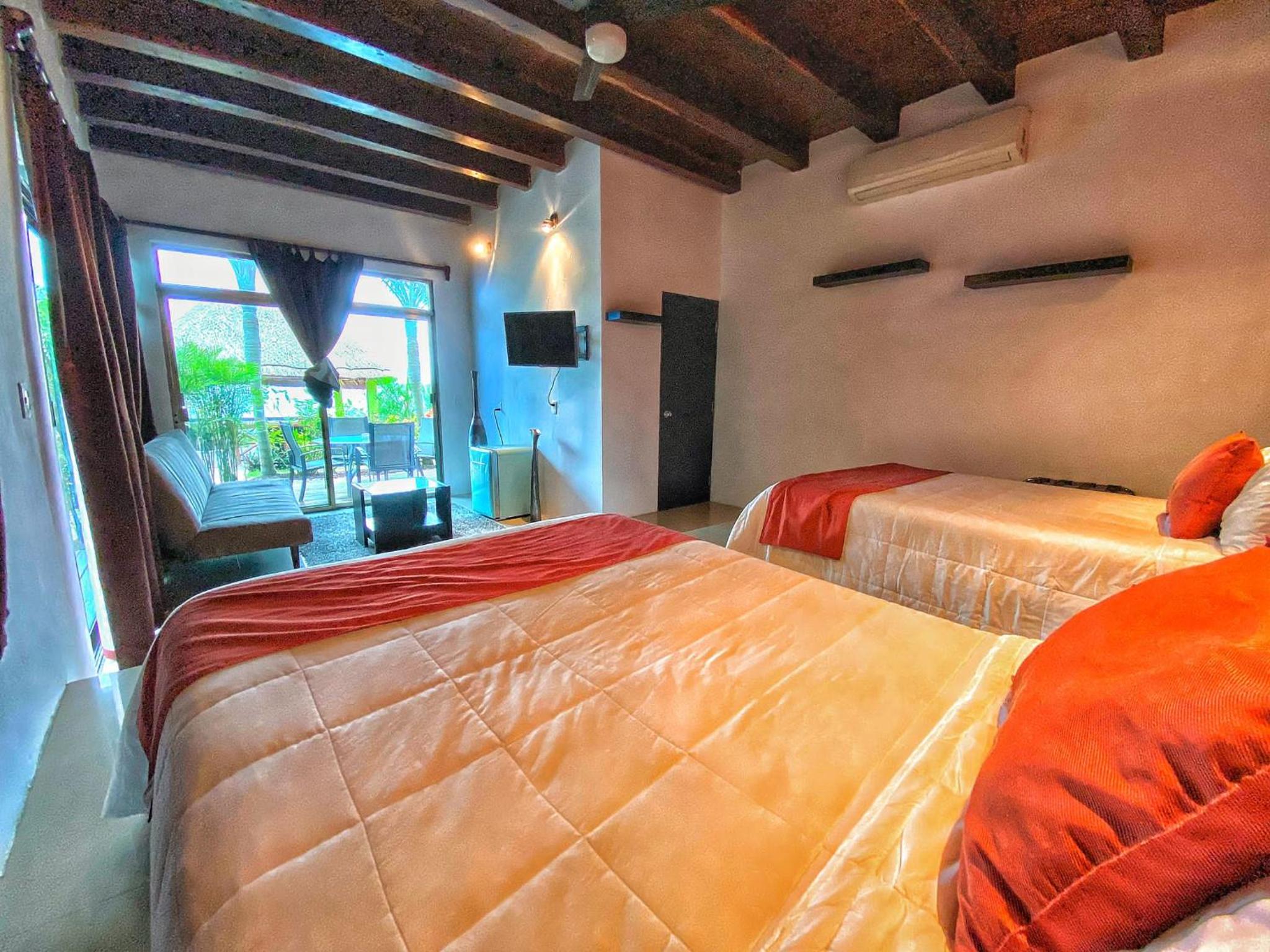 Quadruple Room With Lake View