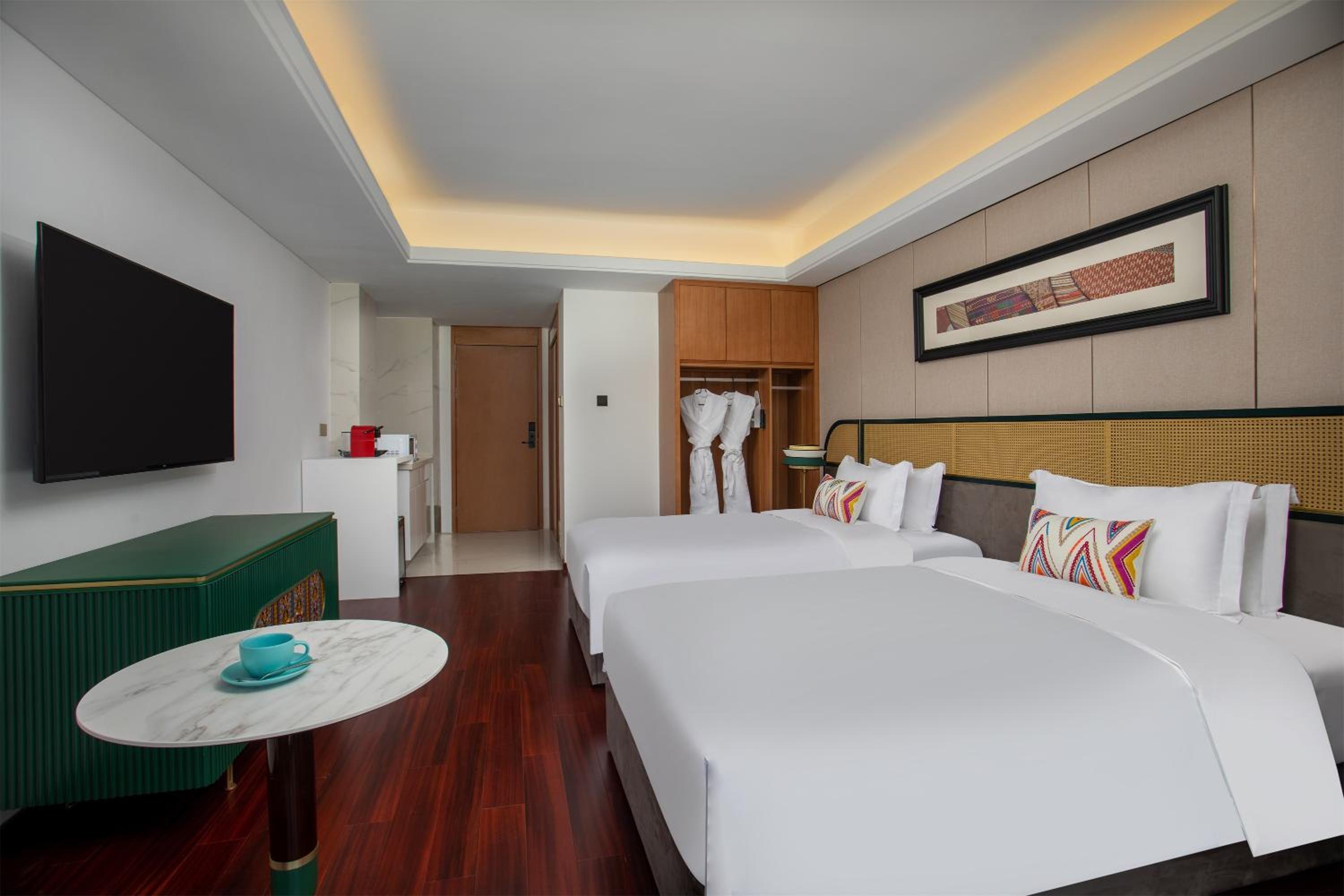 Superior Twin Room - Non-Smoking - Photo 2