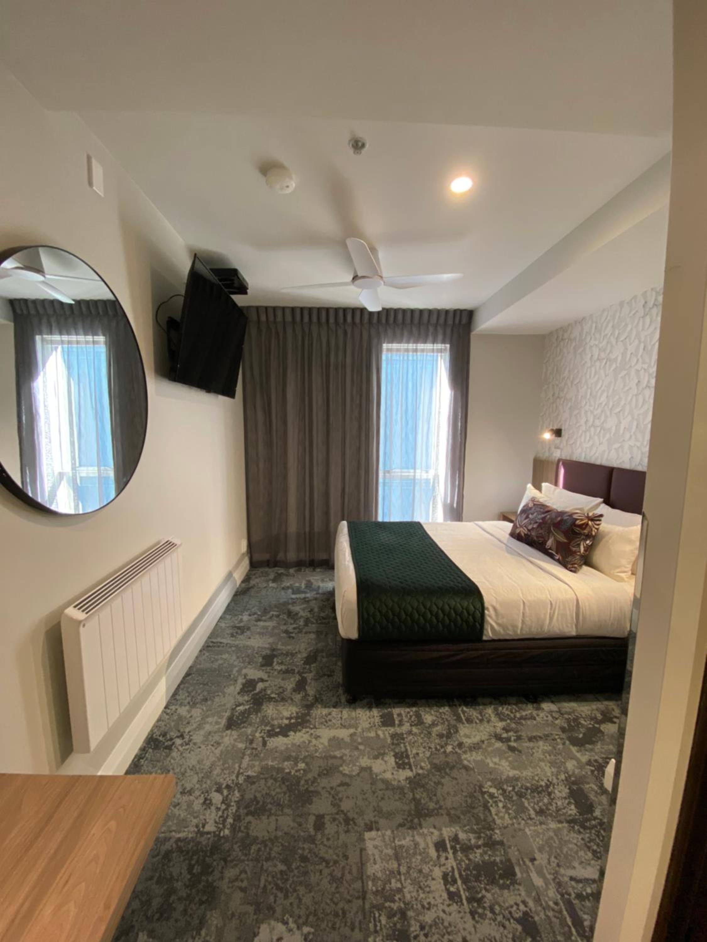 Deluxe Double Room - Photo 1