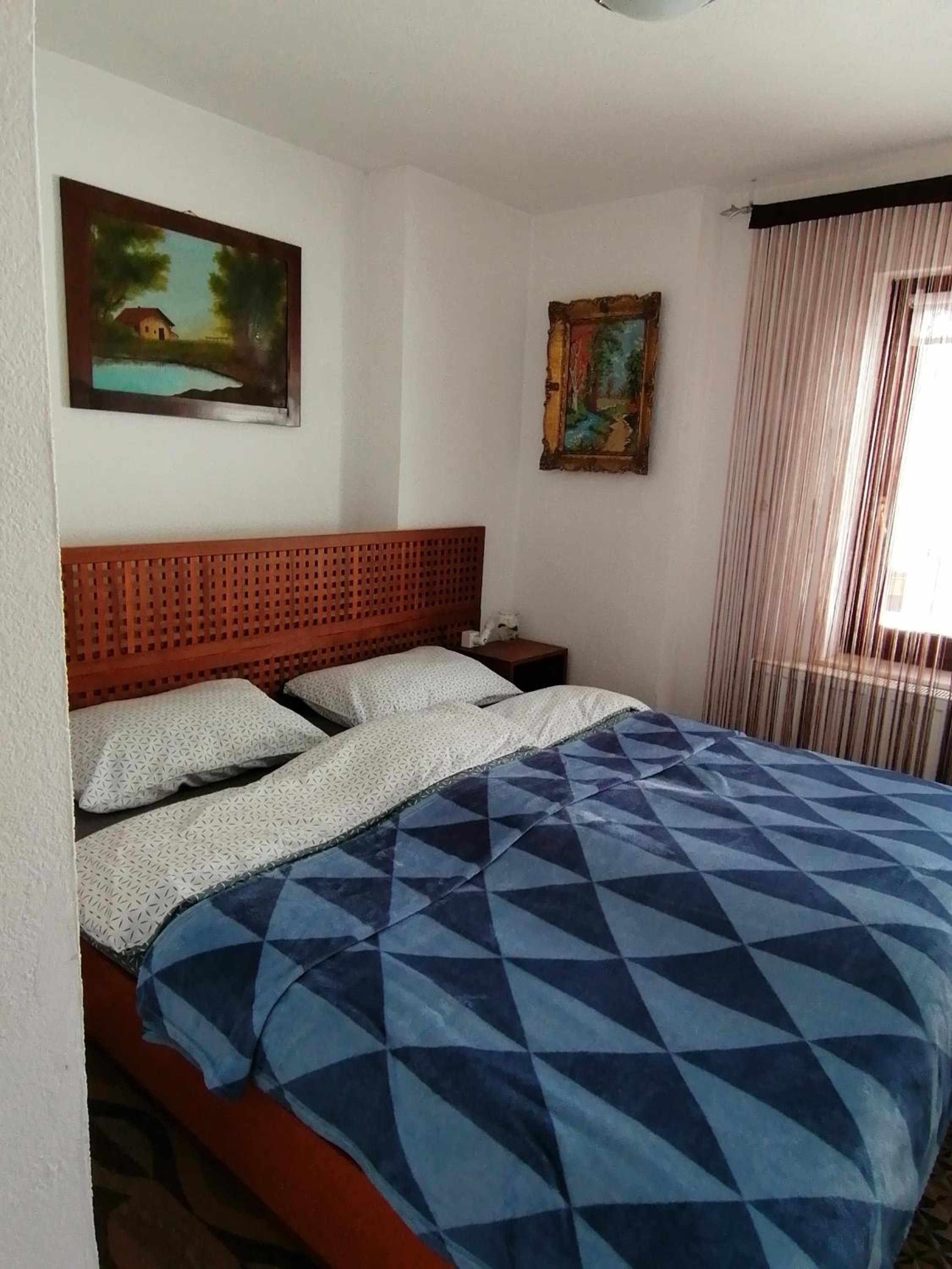 Three-Bedroom House photo 2