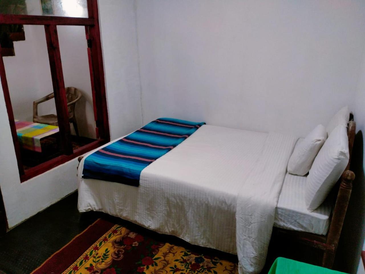 Budget Single Room