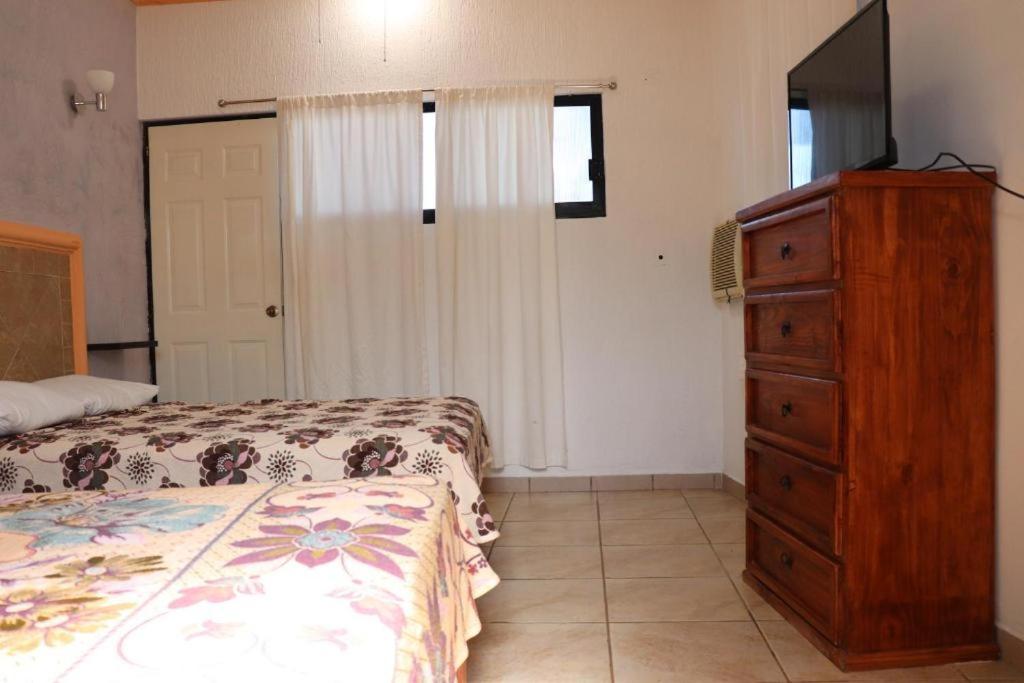 Standard Quadruple Room - Photo 1