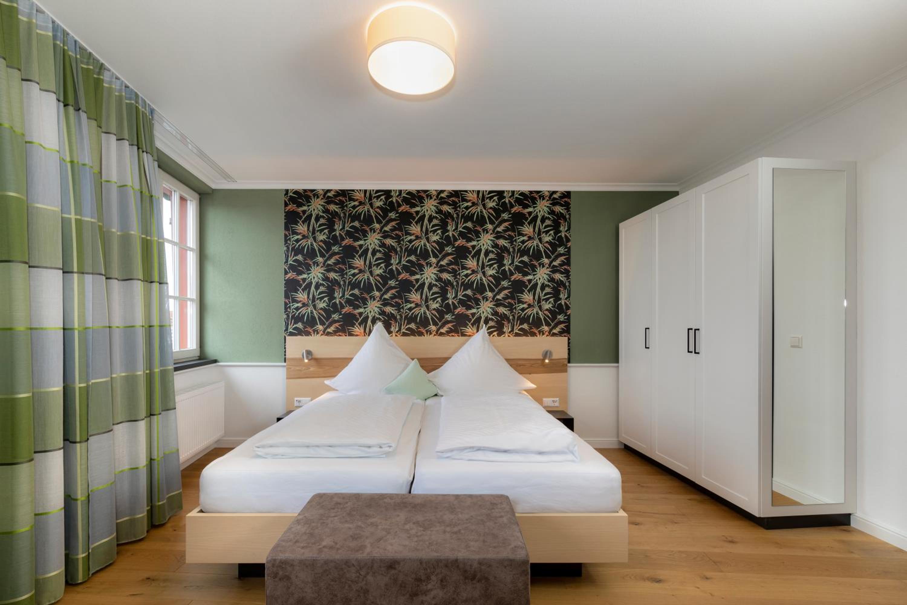 Comfort Double Room with Lake View photo 3