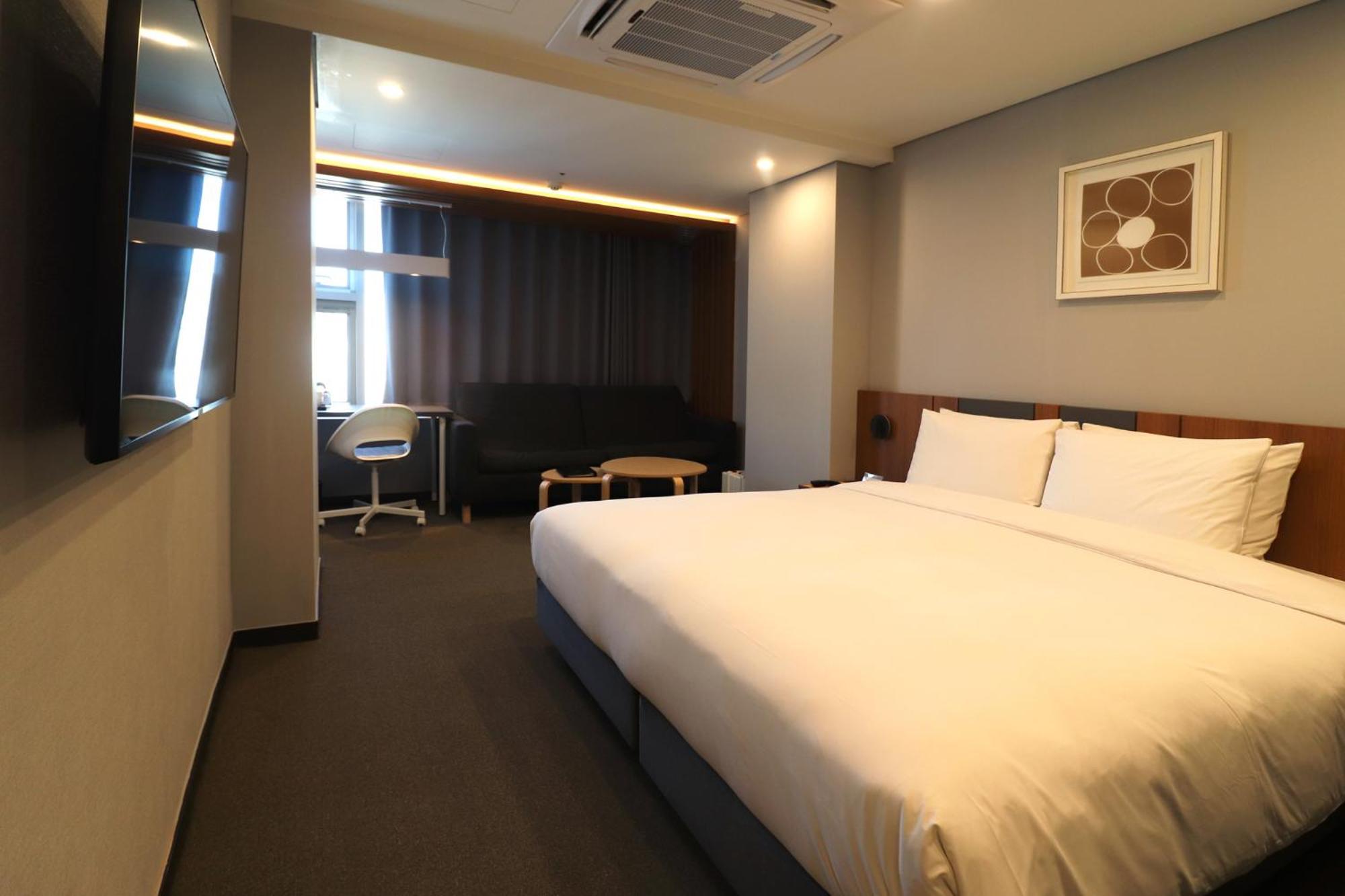 Deluxe Double Room - Photo 1