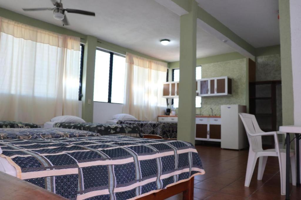 Bungalow with Sea View - Photo 1