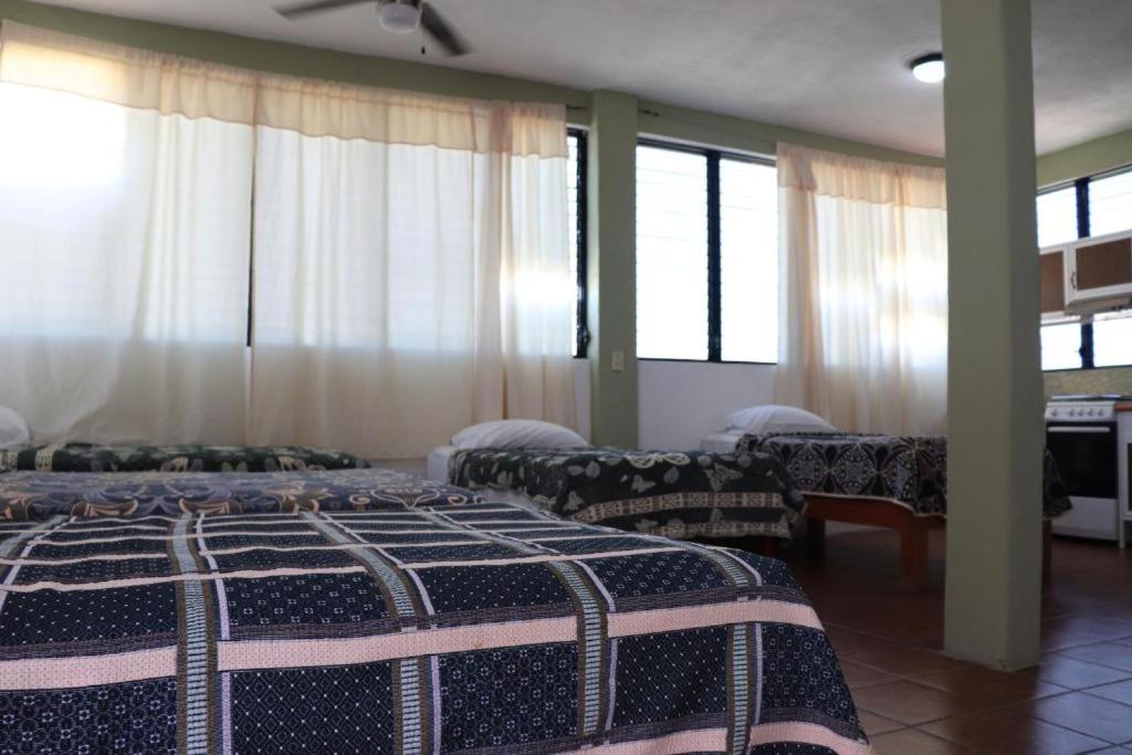 Bungalow with Sea View - Photo 11