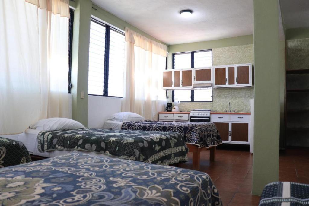 Bungalow with Sea View - Photo 9