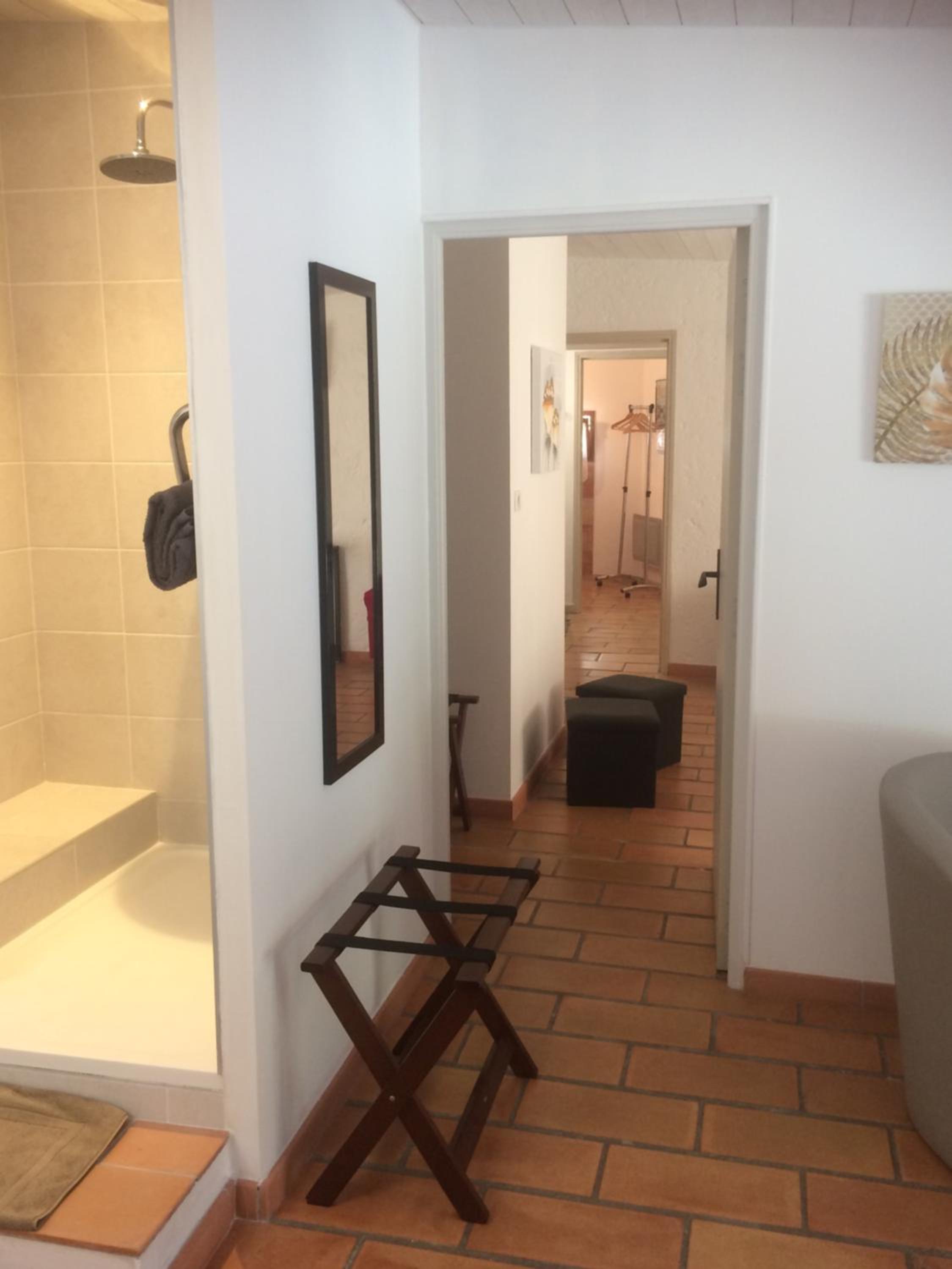 Triple Room with Pool View photo 3