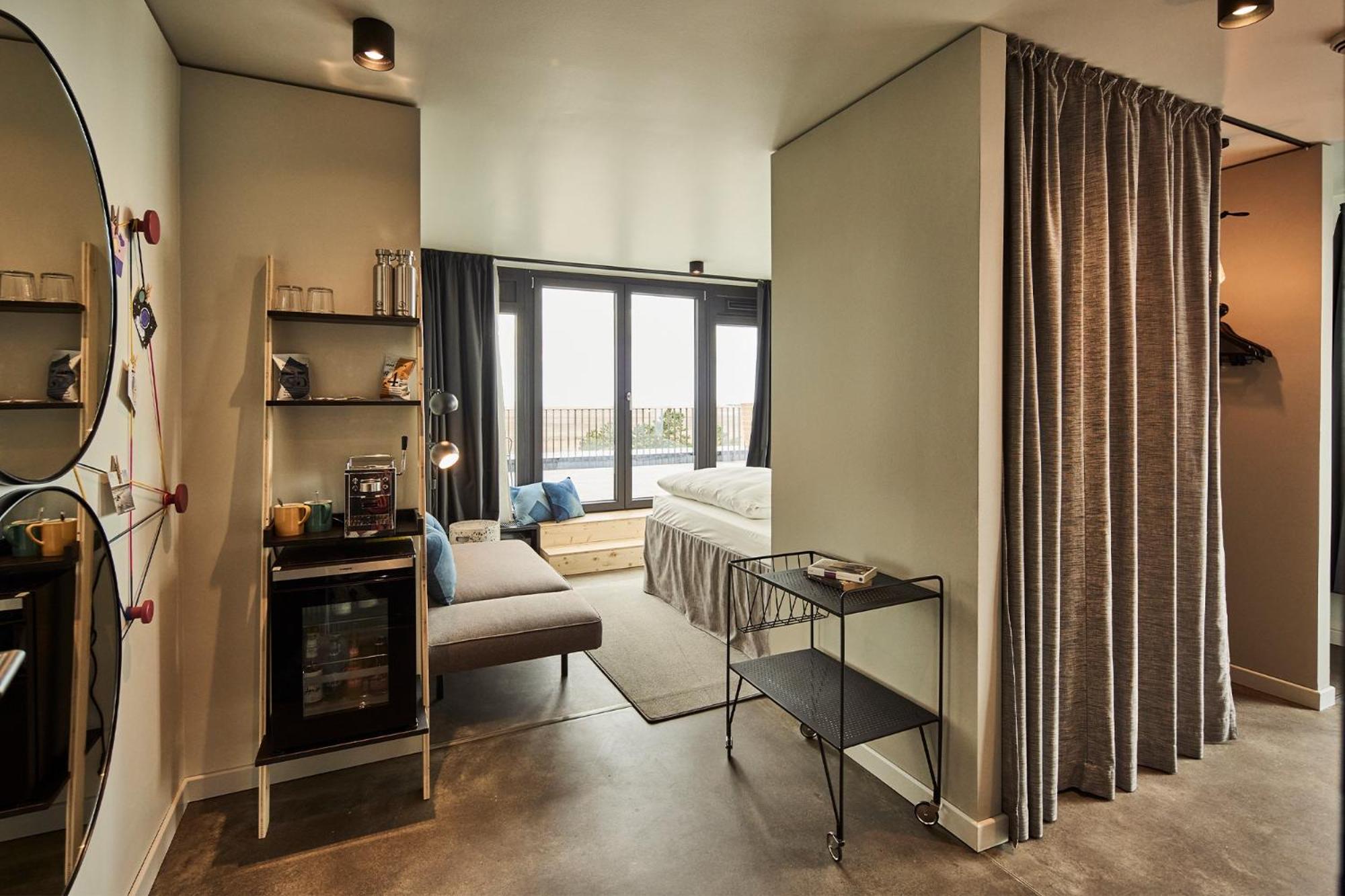 Green Horizon Suite - Forest View - Photo 2