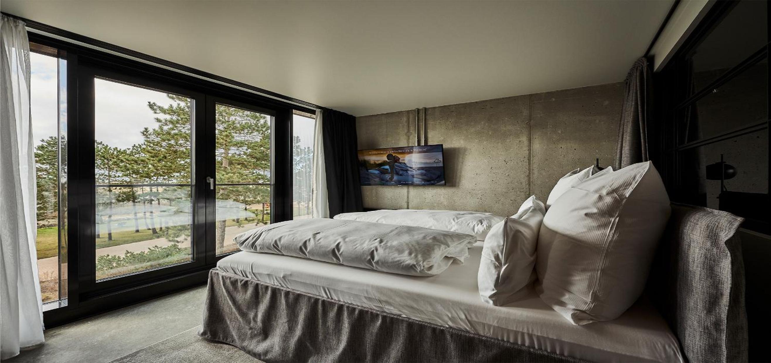 Ocean Drive Suite - Dike View - Photo 6