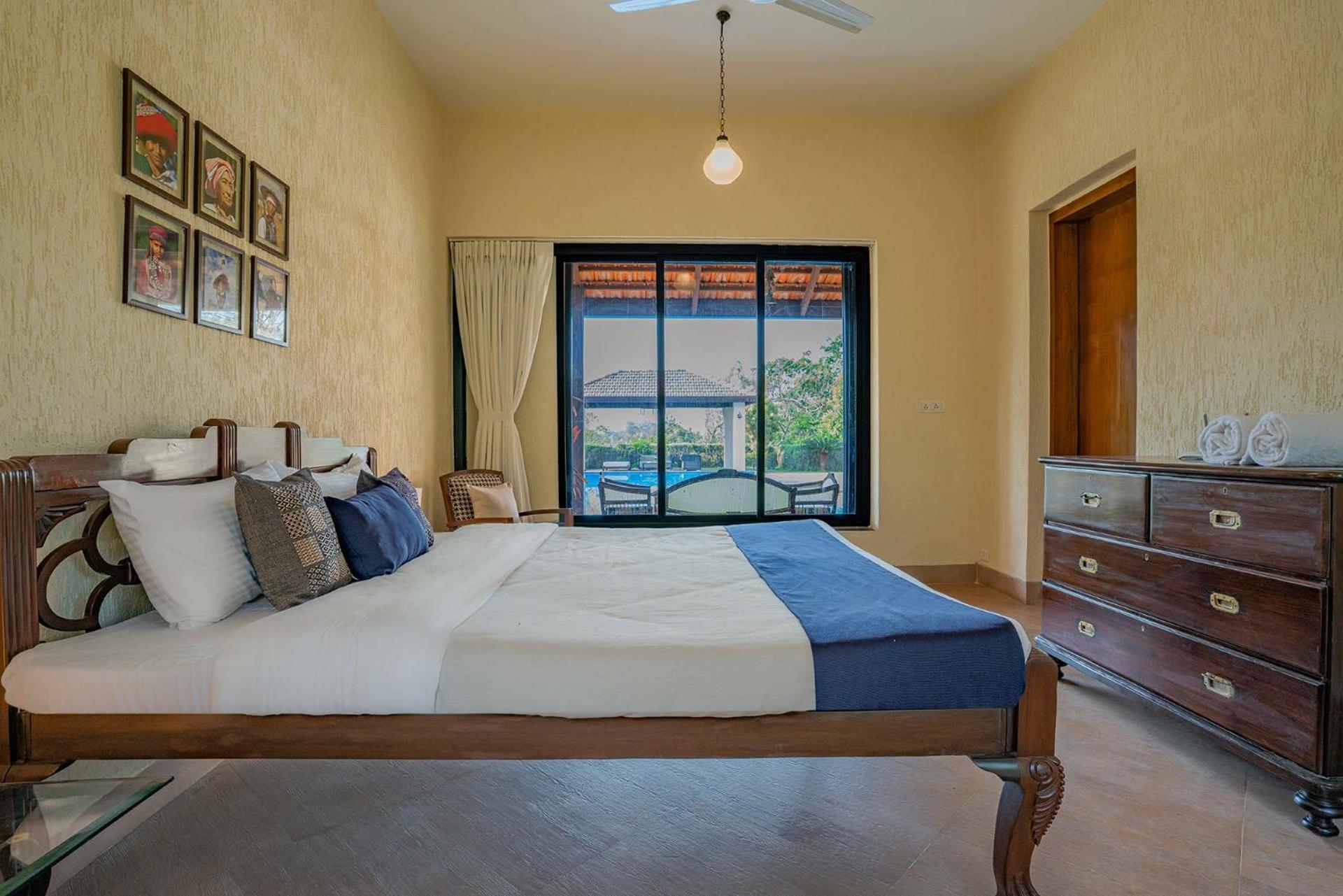 Villa photo 1