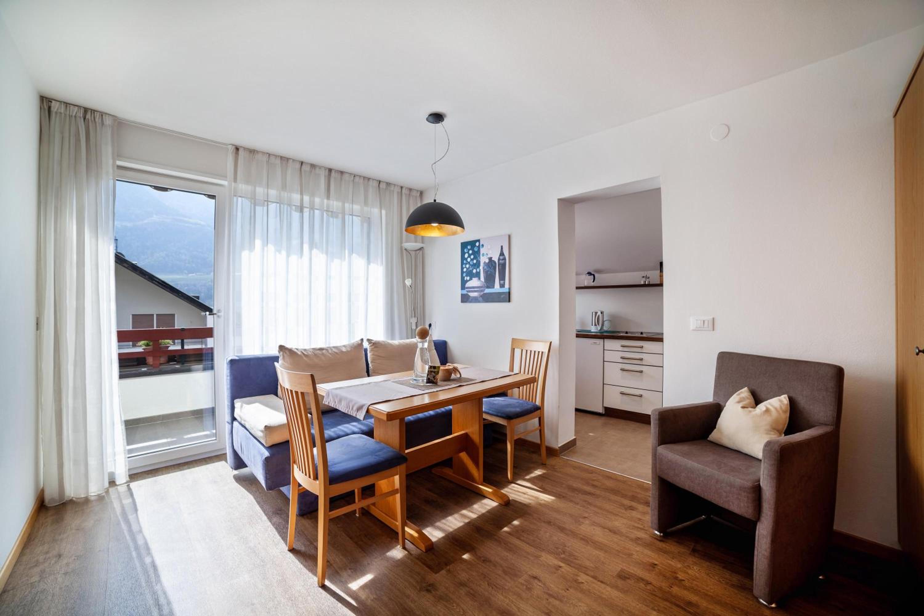 Superior One-Bedroom Apartment with Balcony