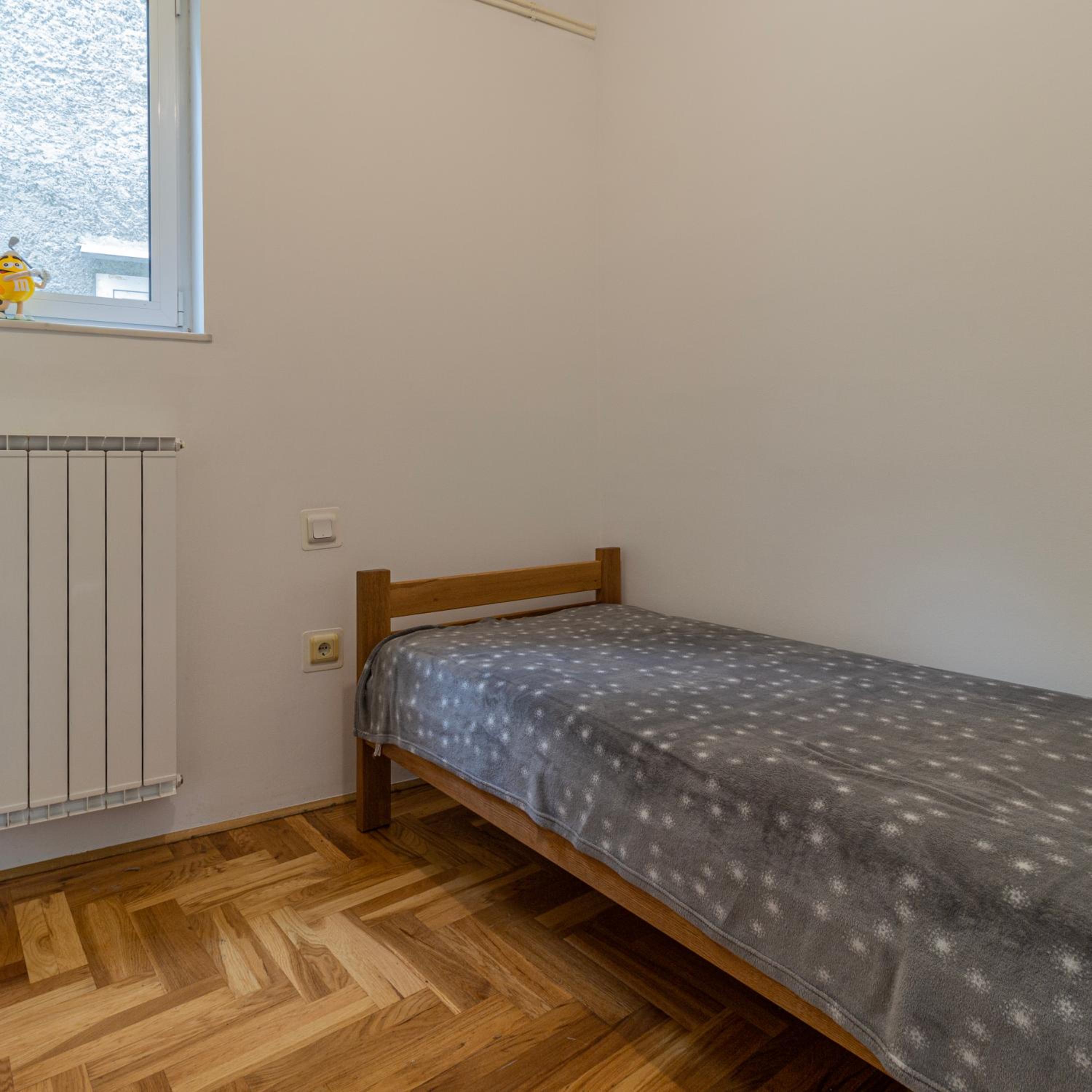 Two-Bedroom Apartment - Photo 3