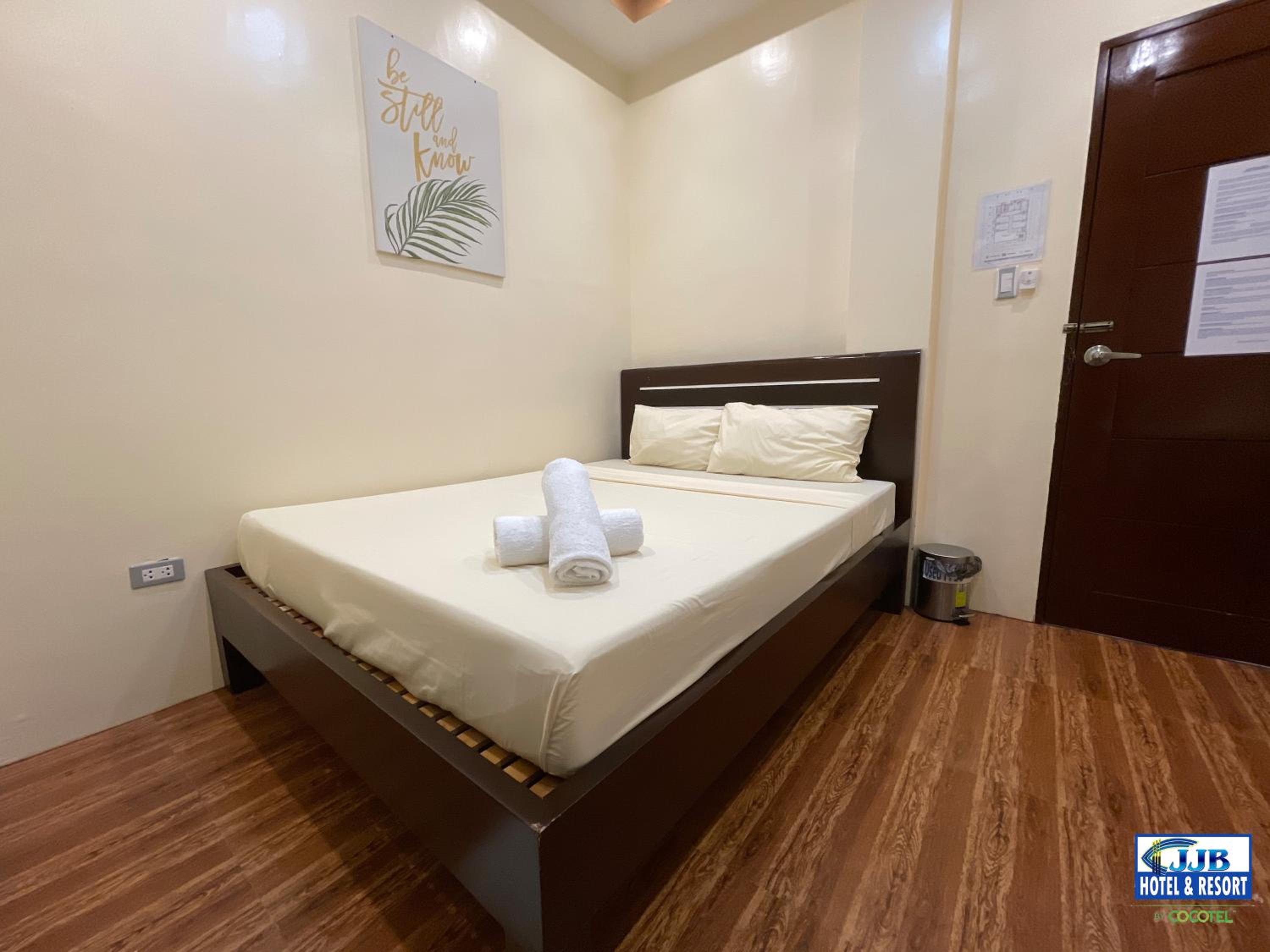 Standard Double Room - Photo 1
