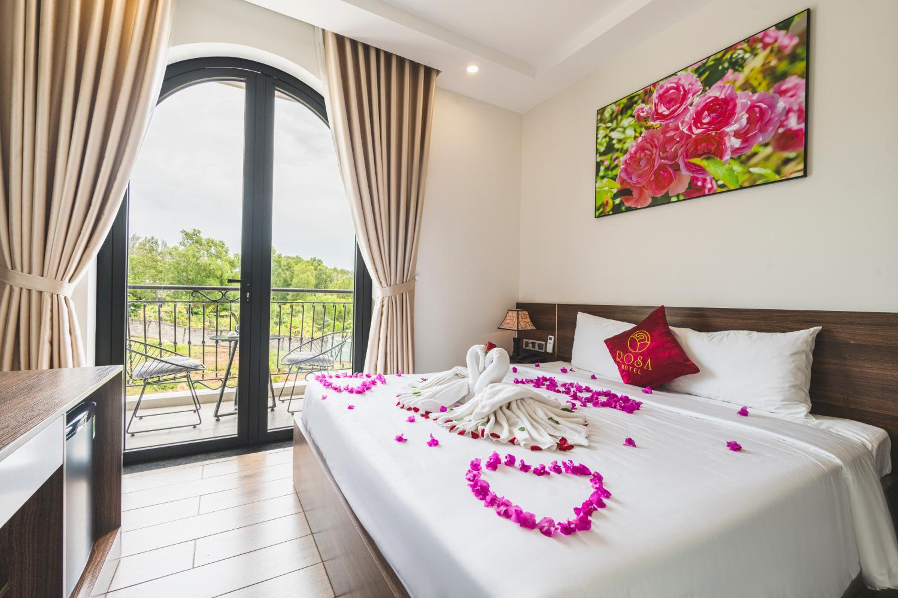 Deluxe Double Room with Balcony