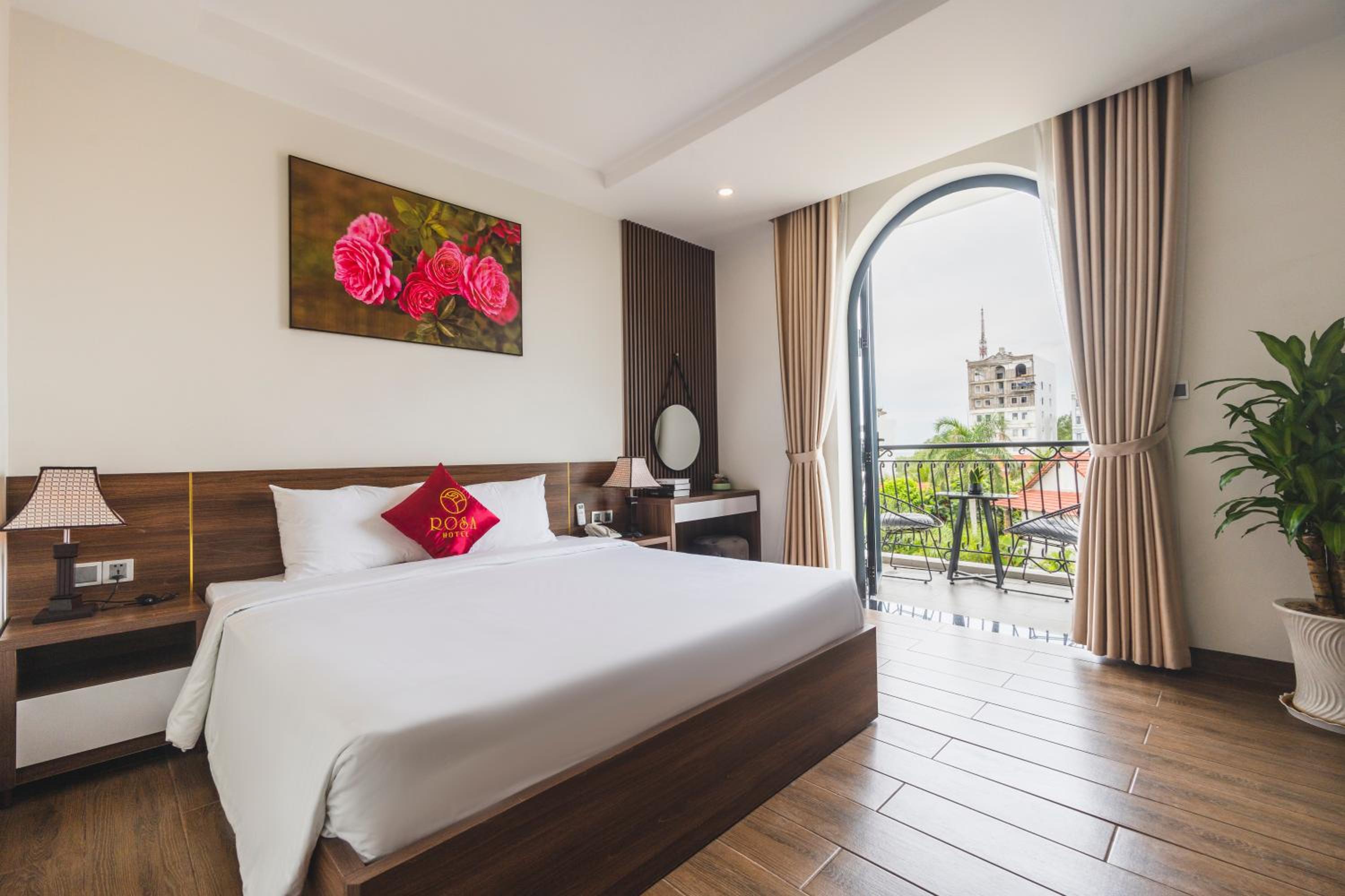 Deluxe Double Room with Sea View - Photo 1
