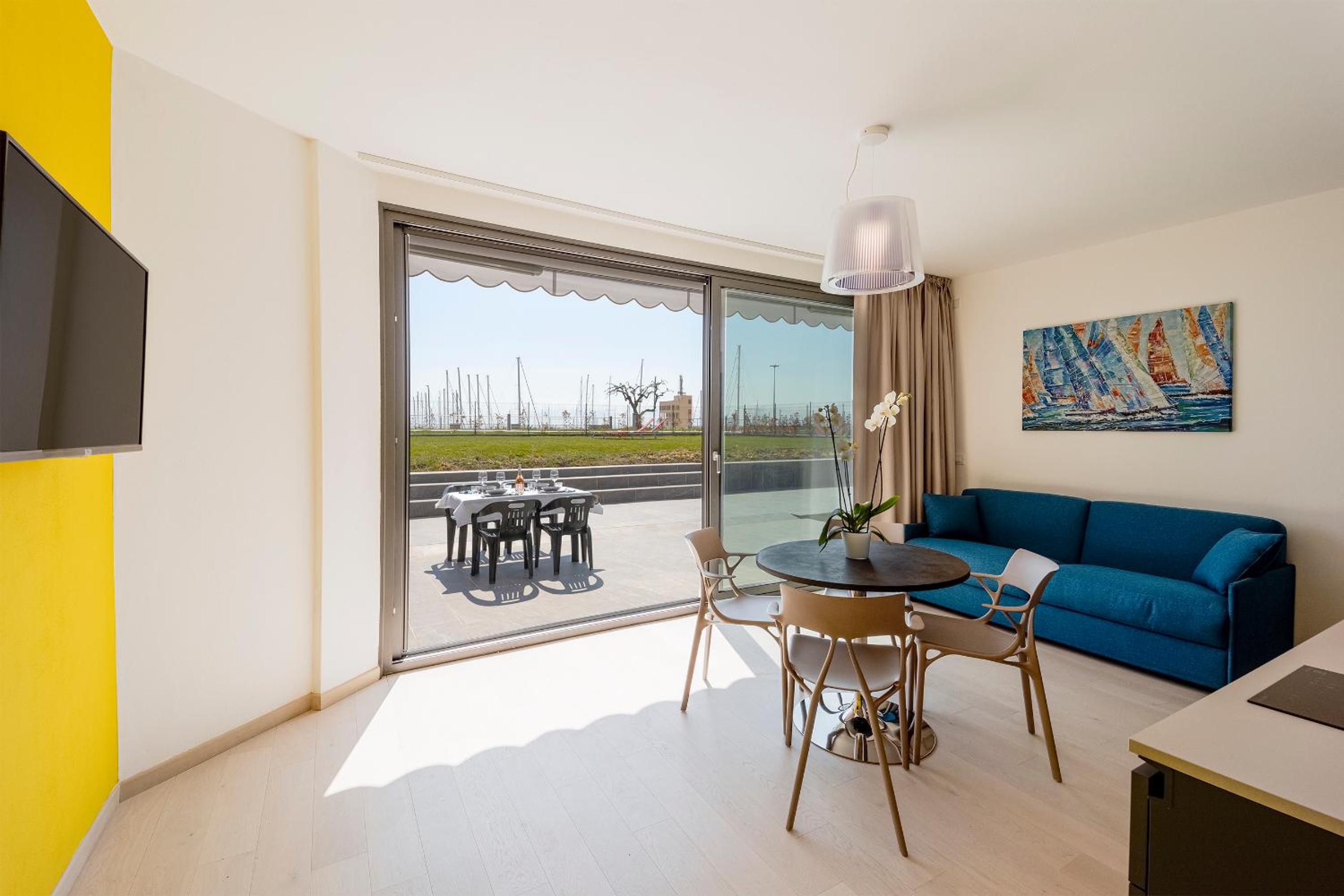 Superior Apartment