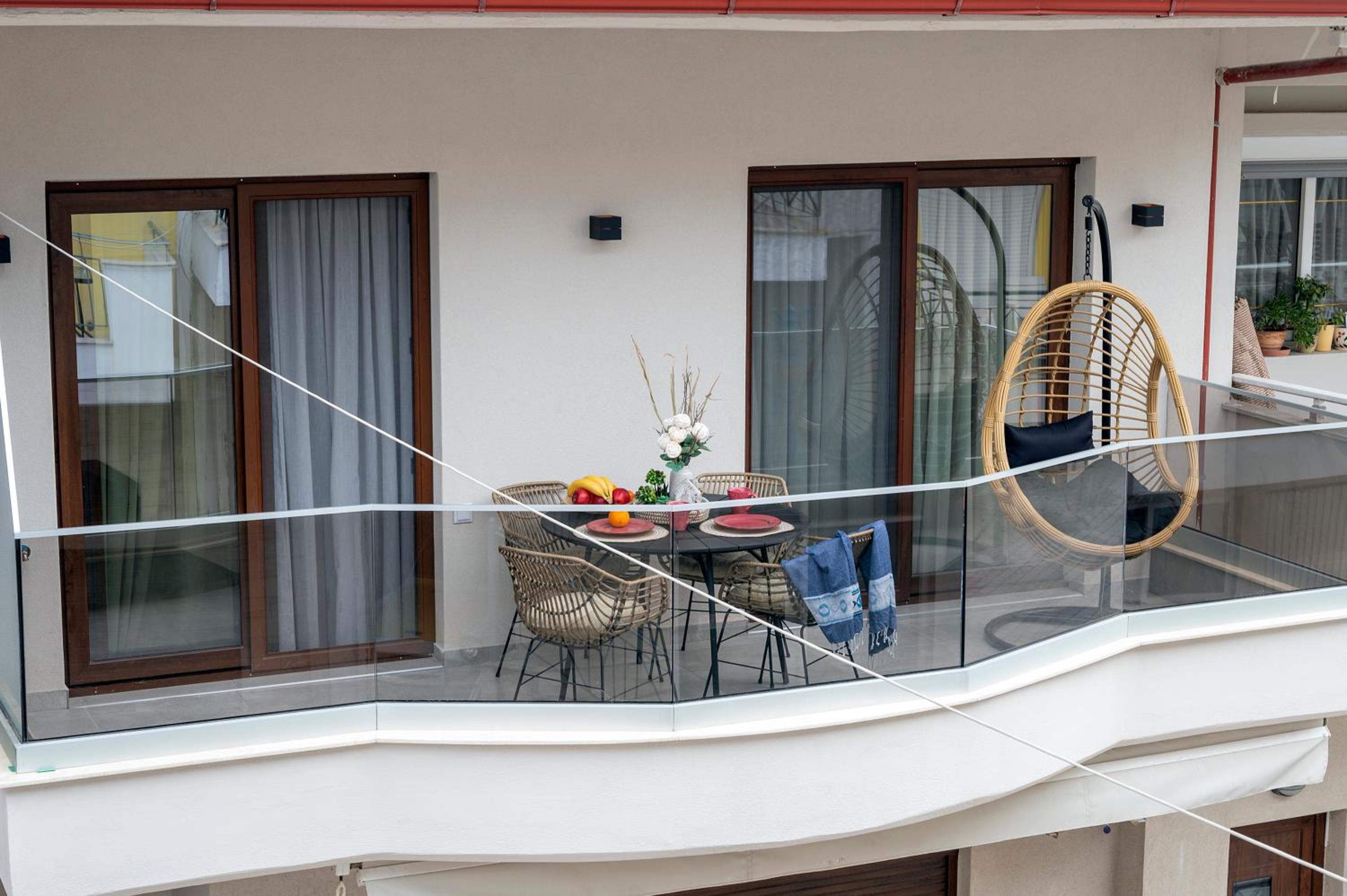 Suite with Hot Tub photo 2