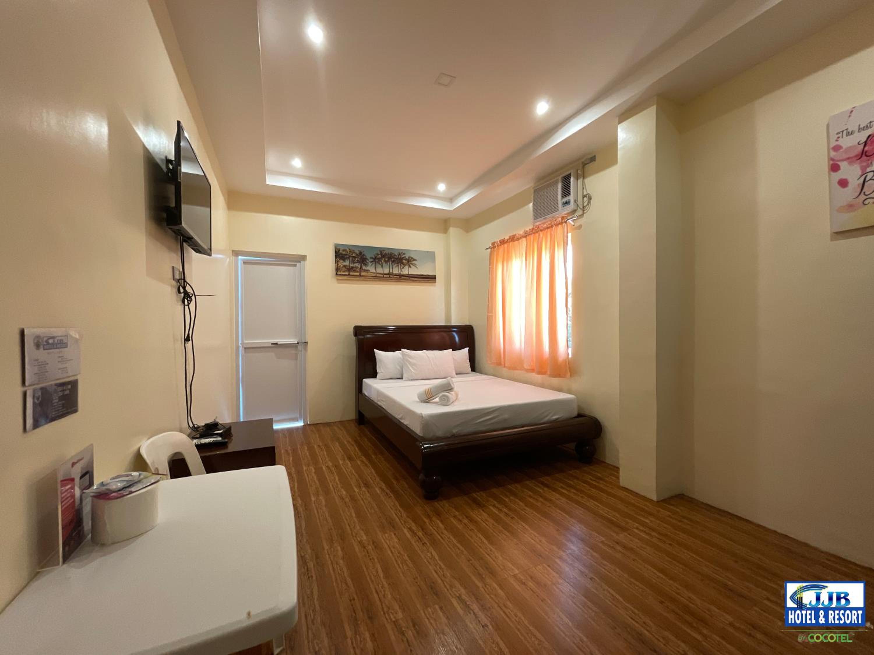 Deluxe Room - Photo 4