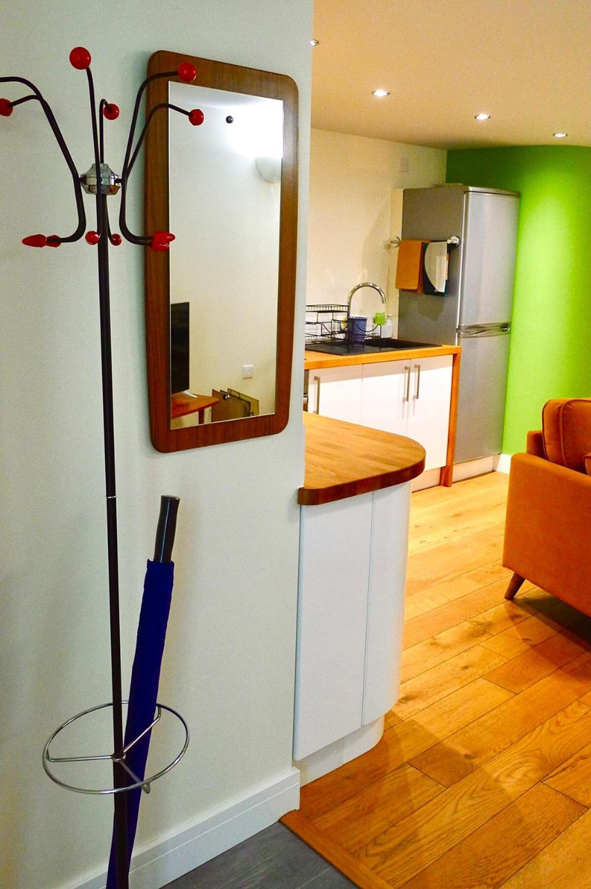 One-Bedroom Apartment - Photo 18