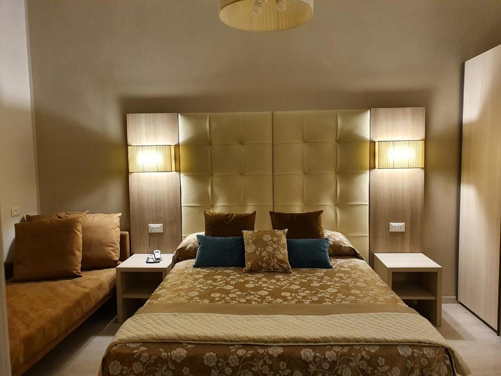 Deluxe Triple Room photo 3