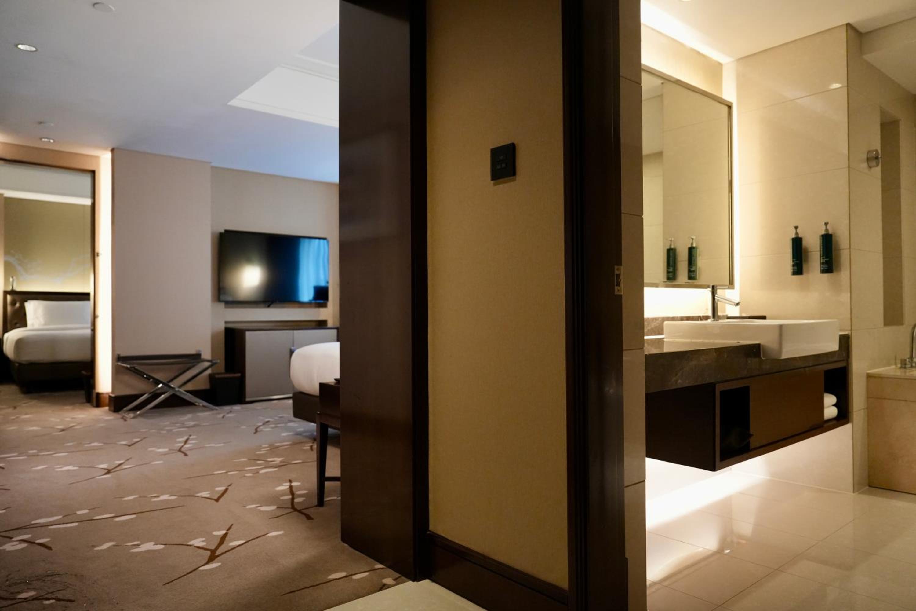 Family Connecting Rooms