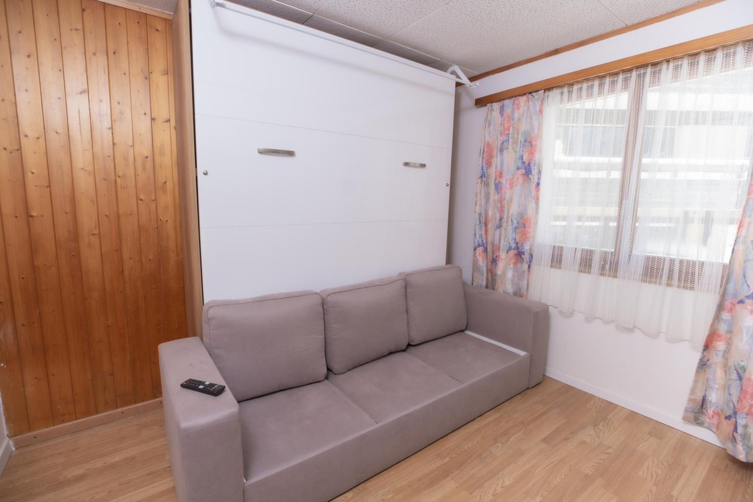 Apartment - Photo 2