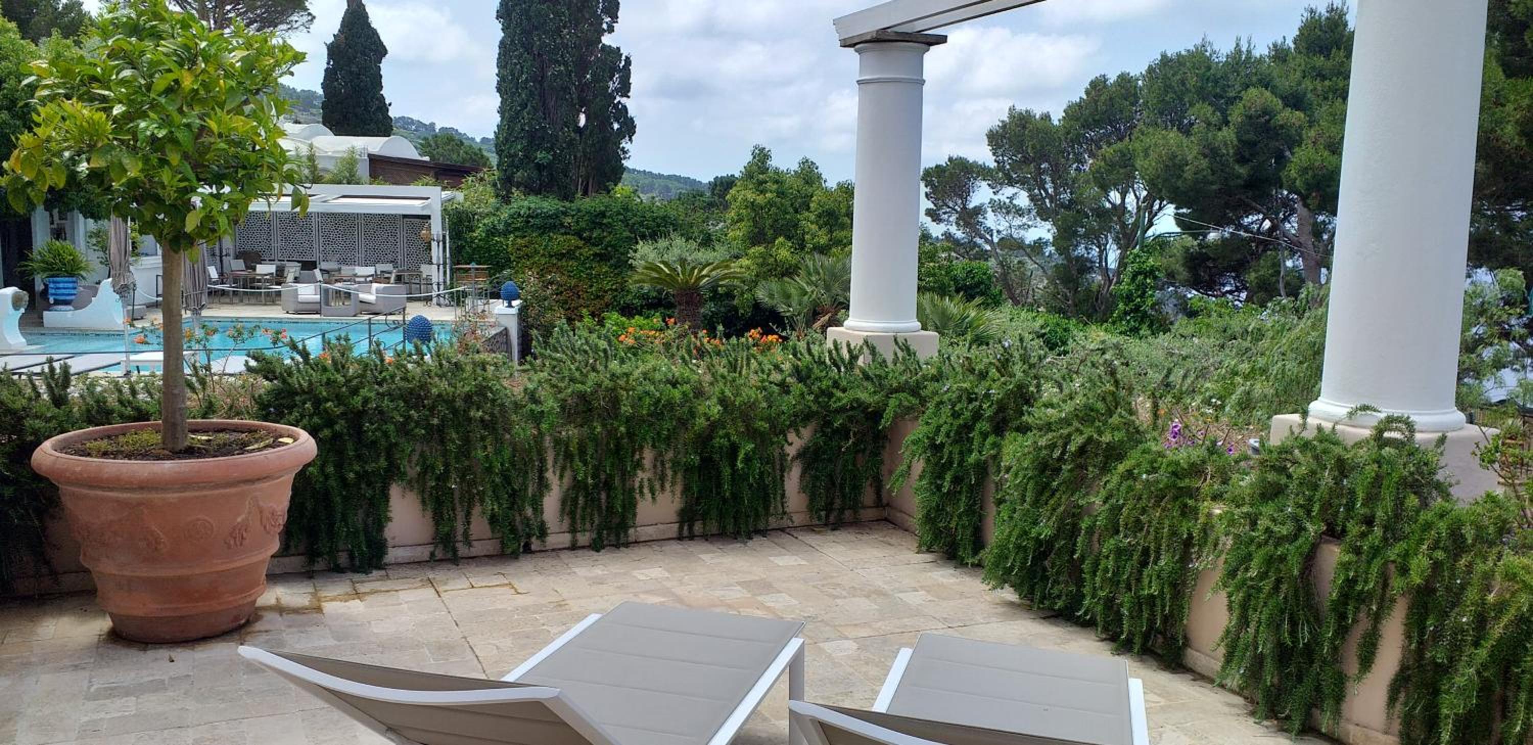 Deluxe Double or Twin Room with Sea View - Photo 3