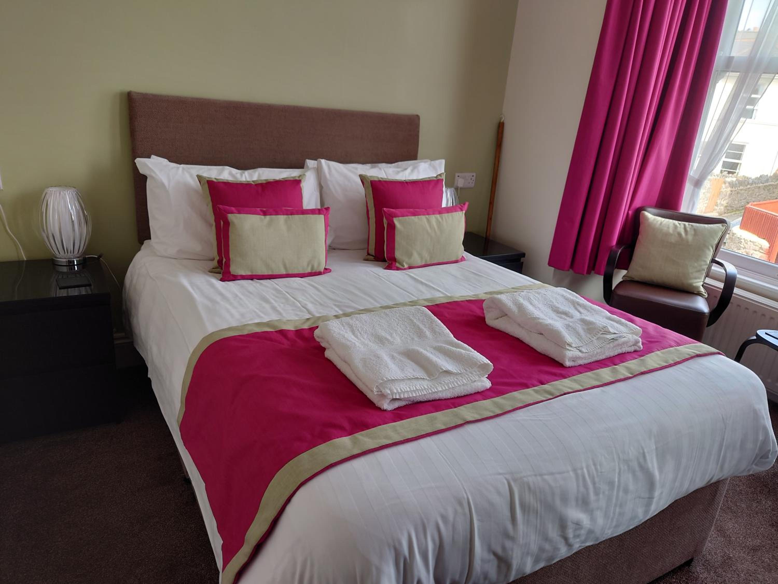 Standard Double Room photo 3