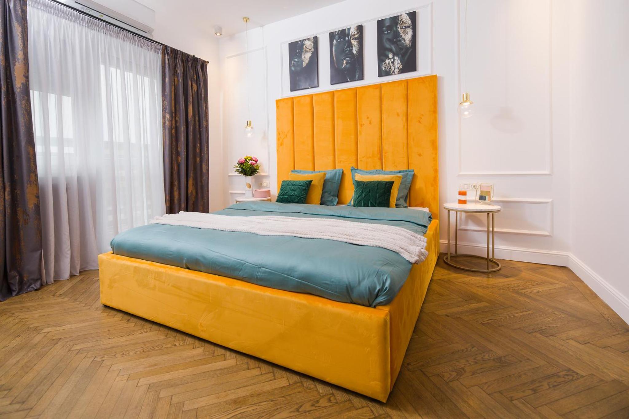 One-Bedroom Apartment - Photo 11