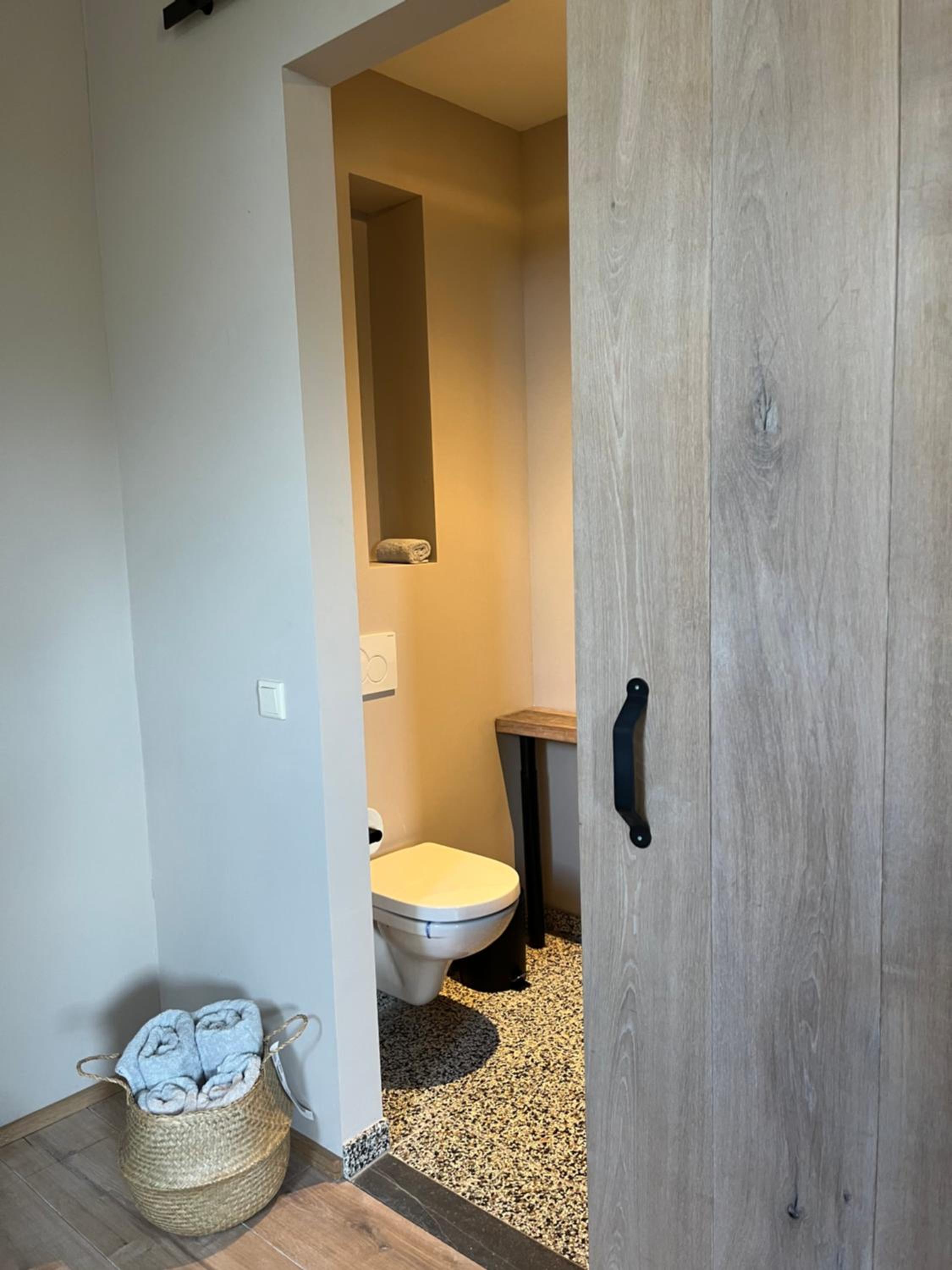 Deluxe Double Room - Photo 15