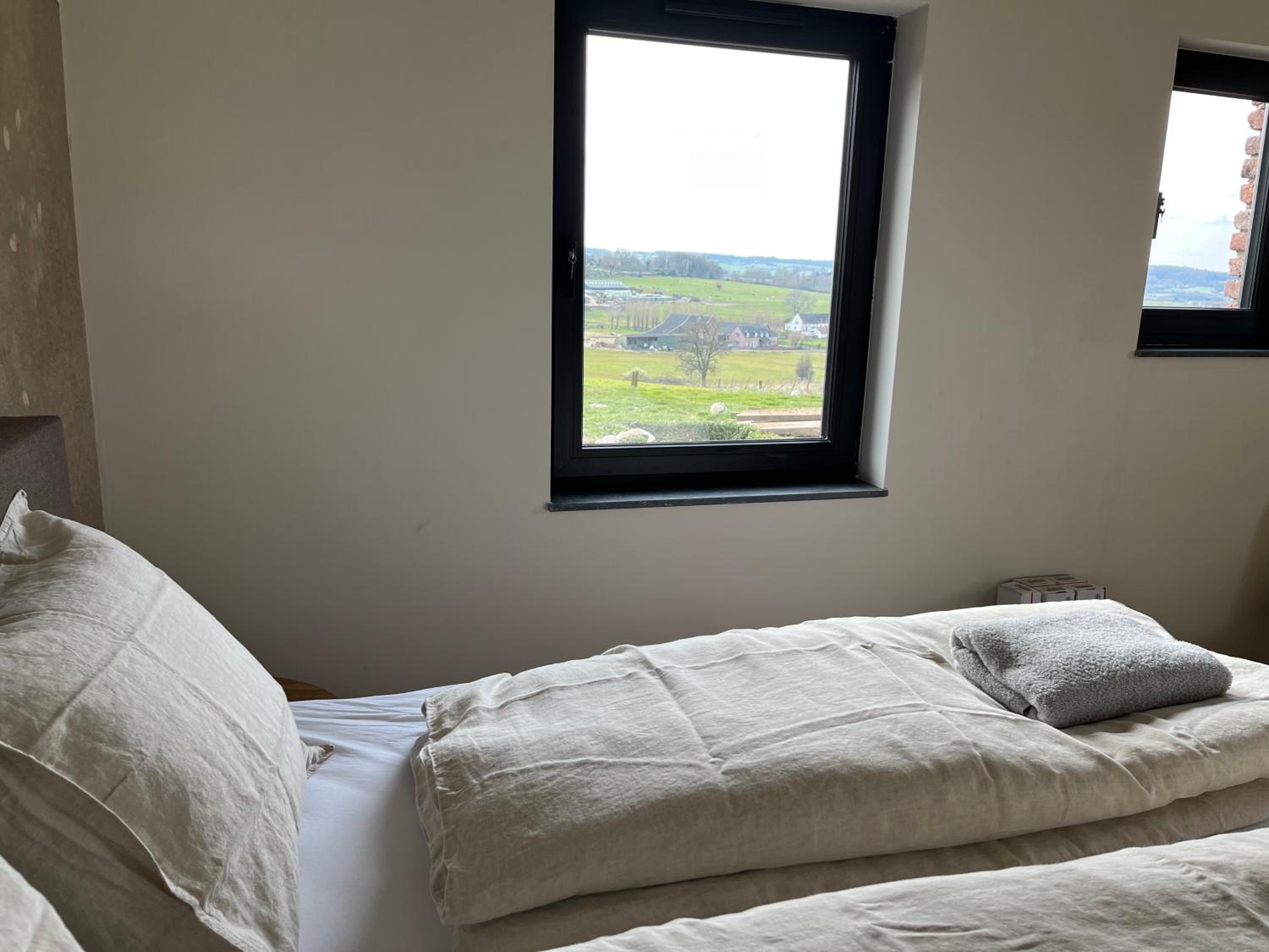 Deluxe Double Room - Photo 13
