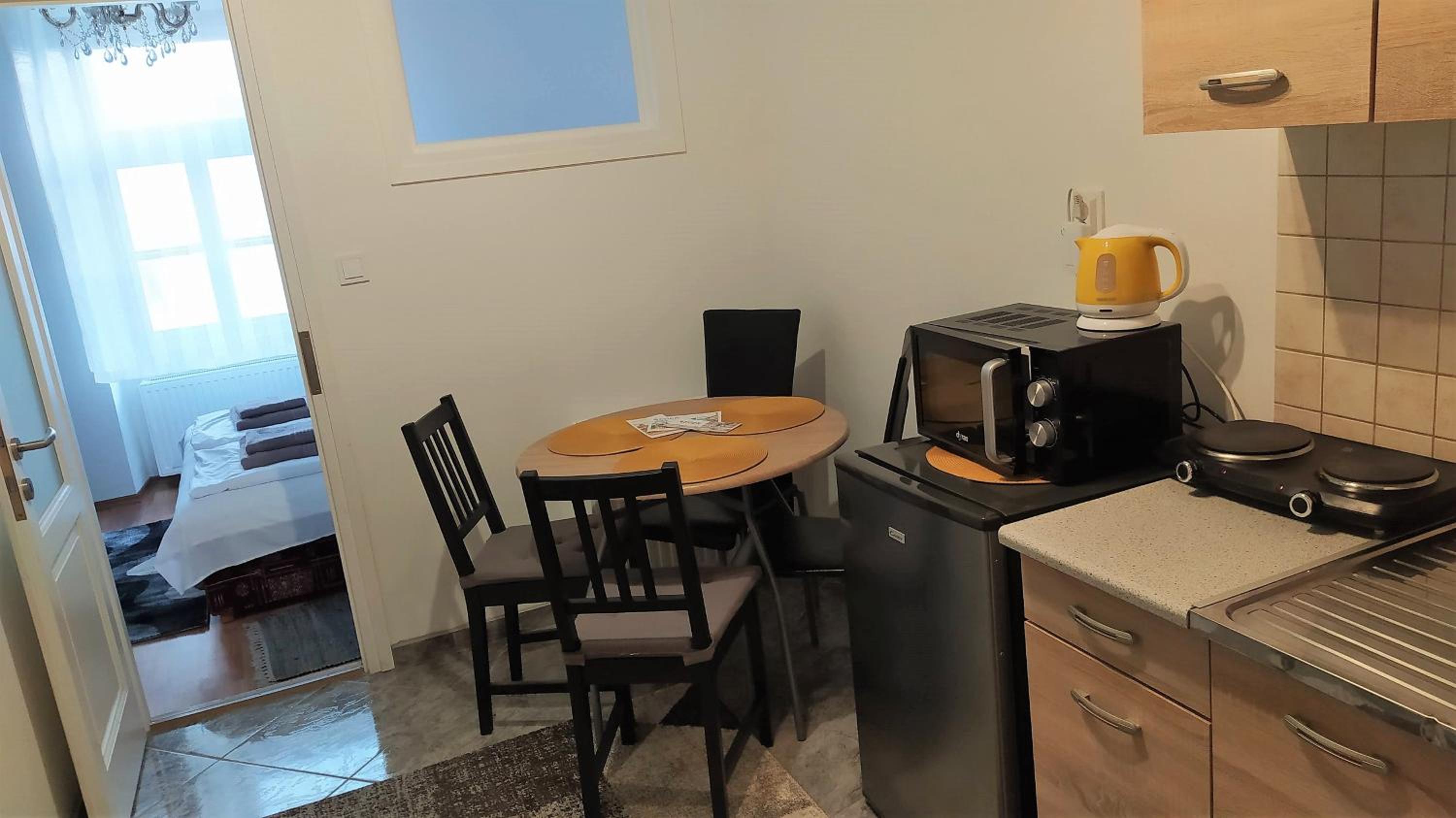 Apartment - Photo 11