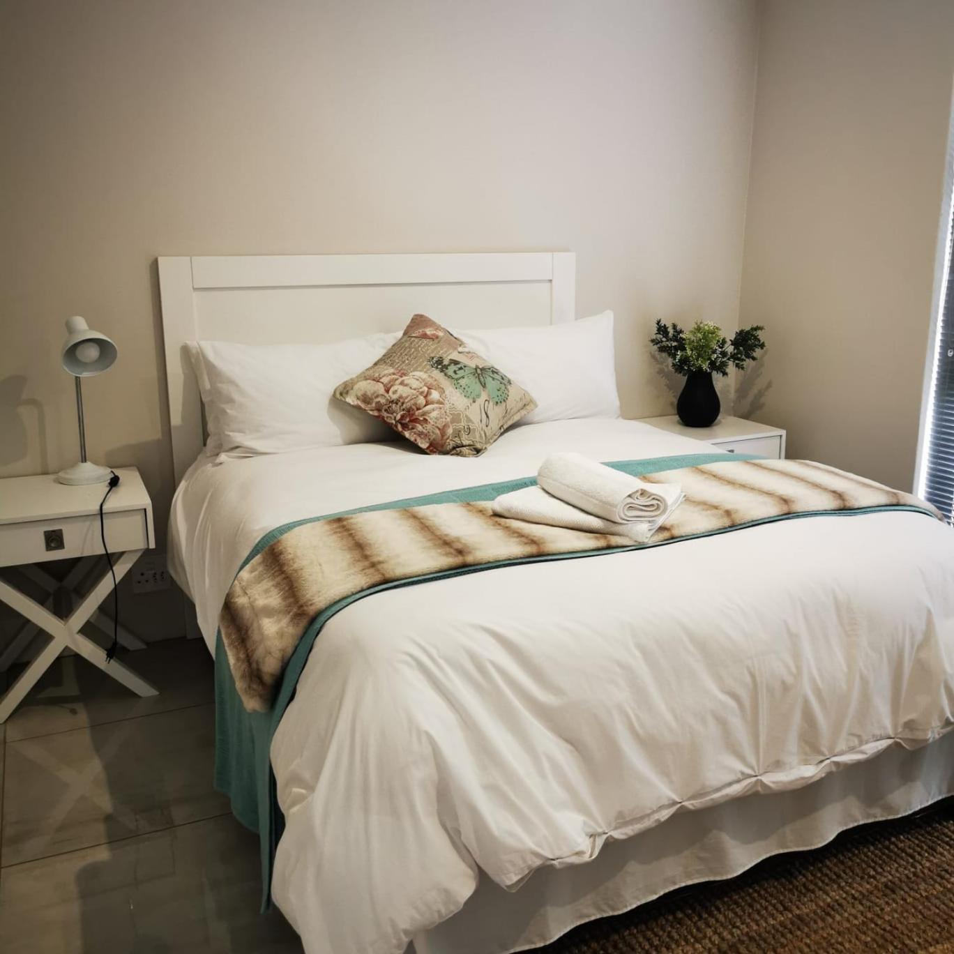 Loft - Photo 1