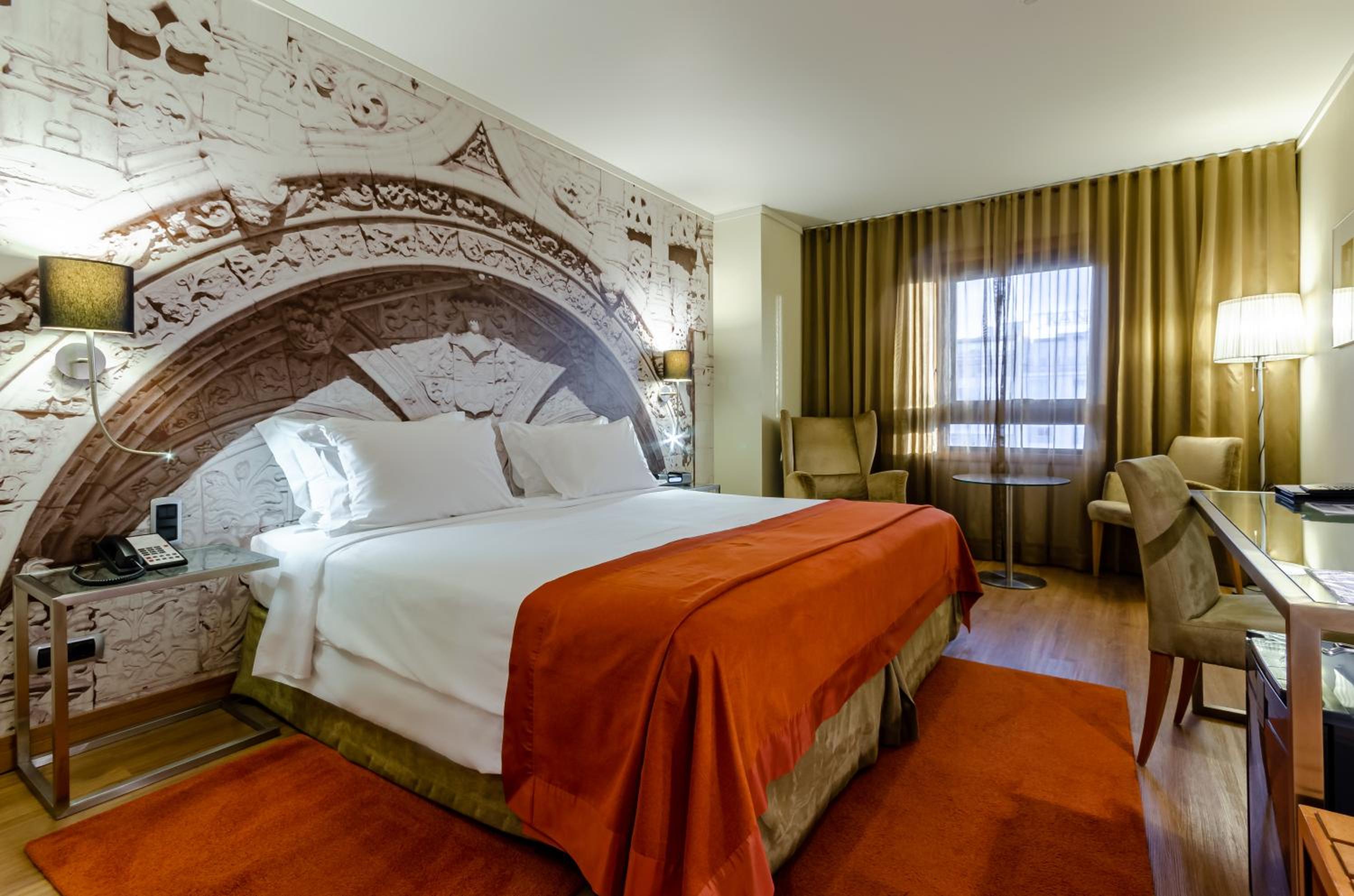 Standard Double or Twin Room - Photo 1