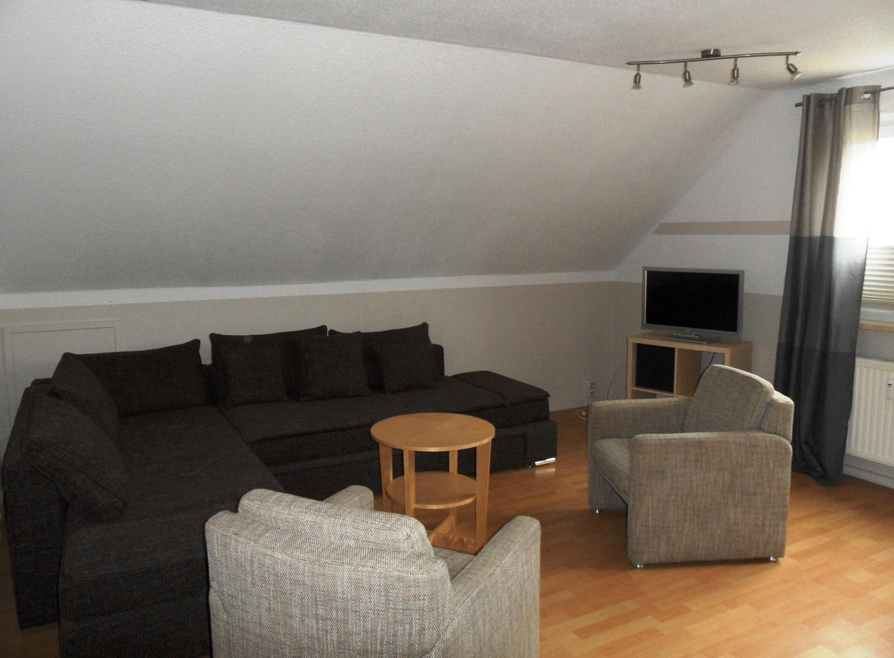 One-Bedroom Apartment photo 2
