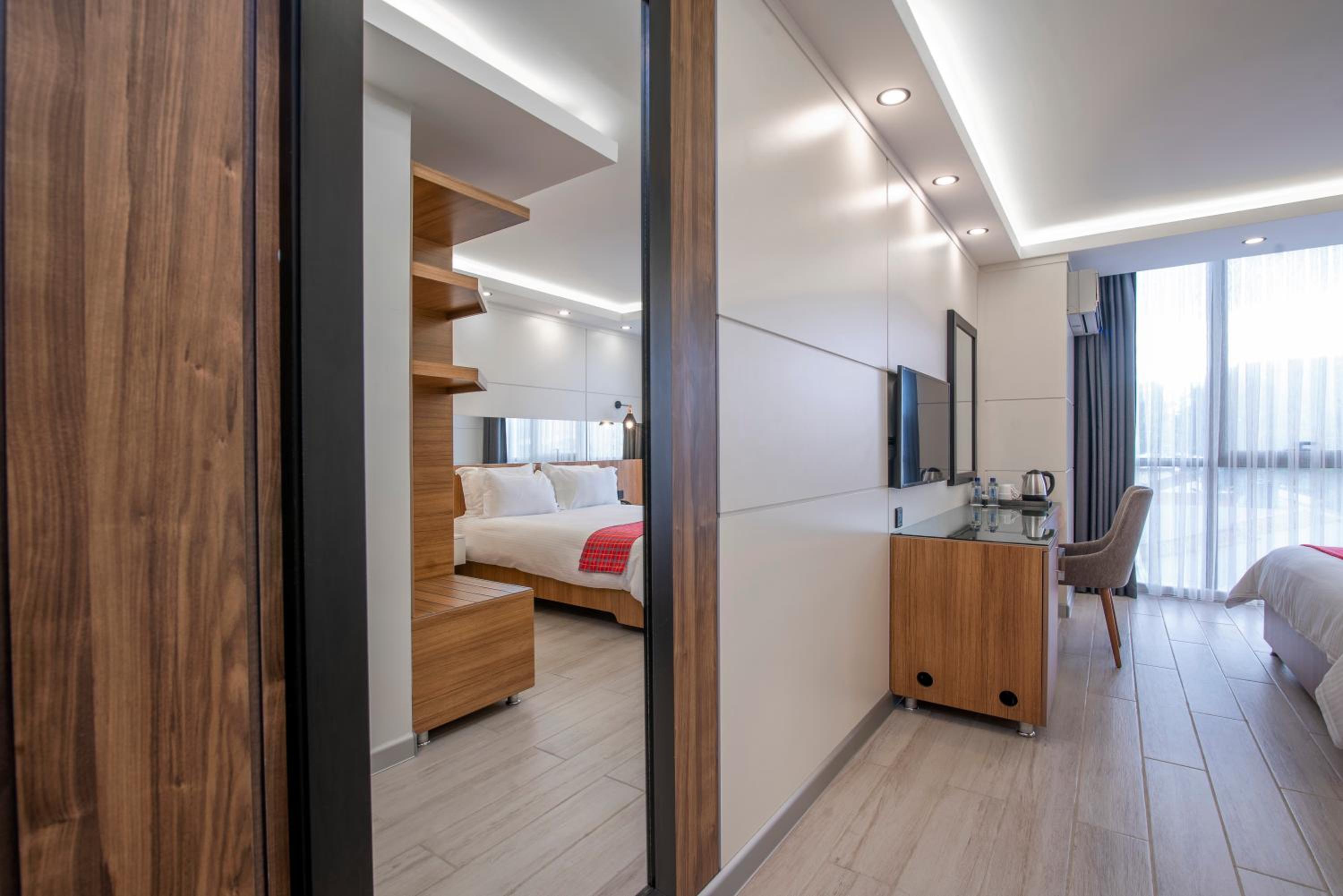 Superior Twin Room - Photo 5