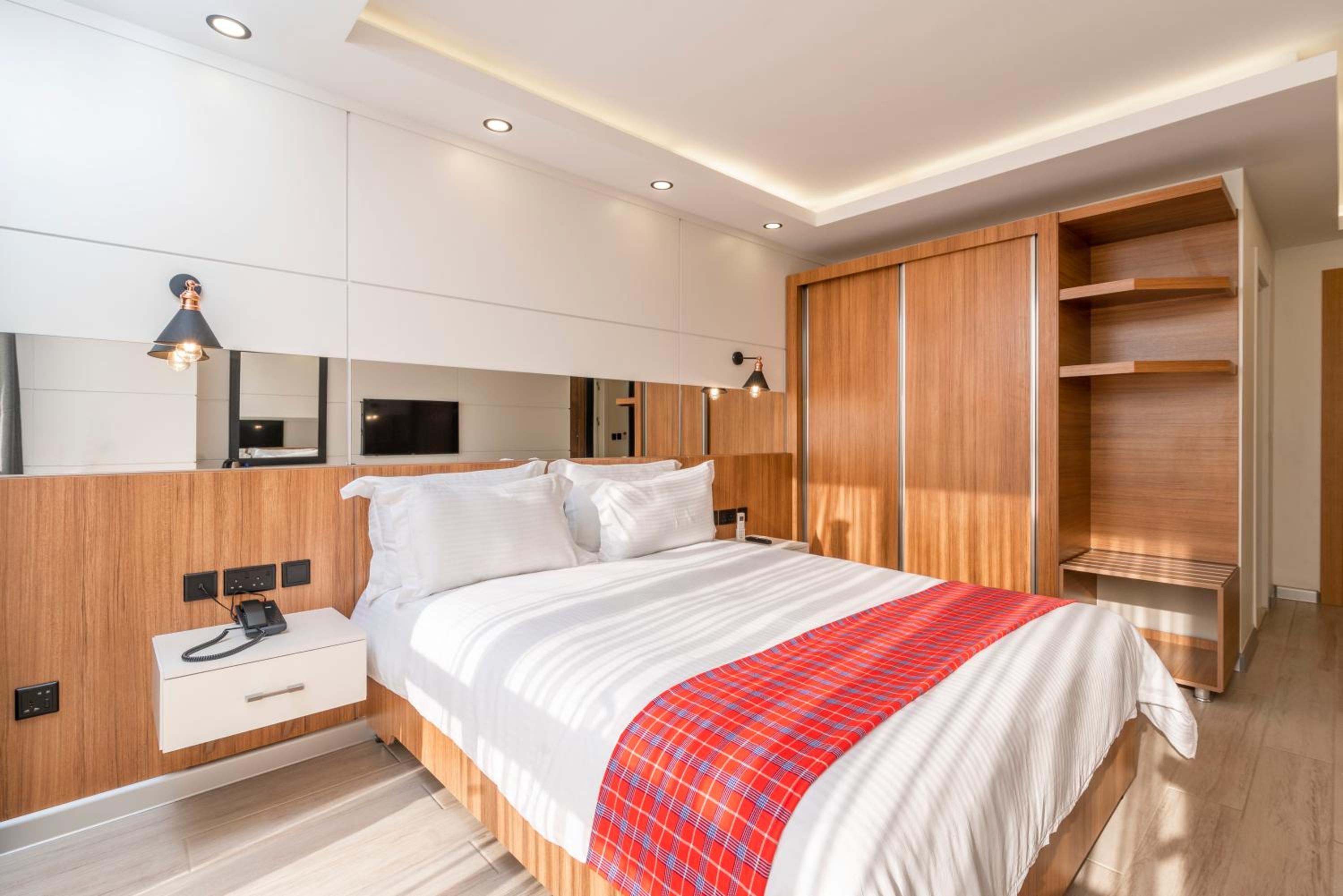 Superior Double Room - Photo 2