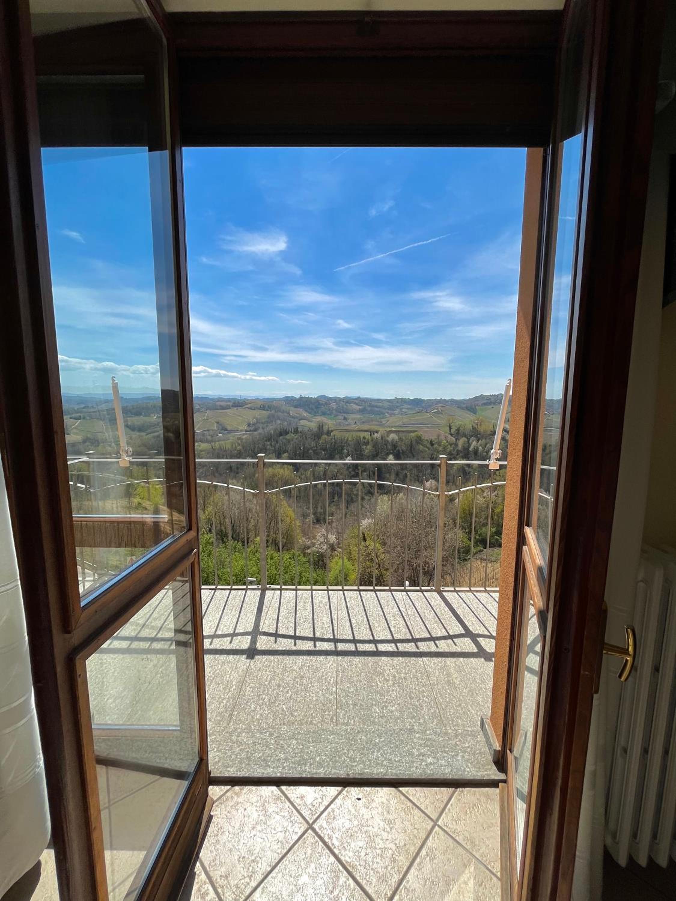 Double Room with Balcony - Photo 22