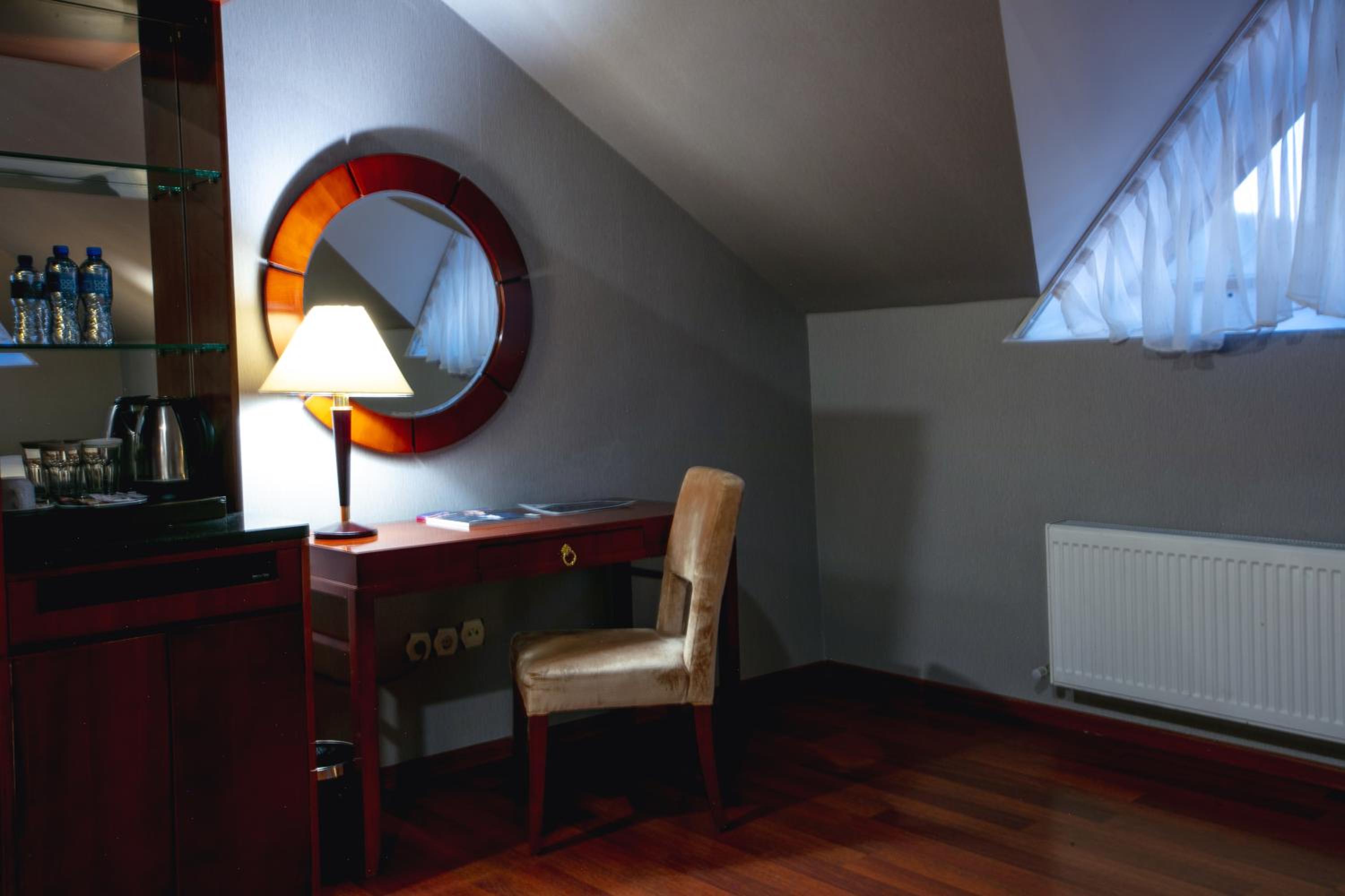 Executive Suite photo 3
