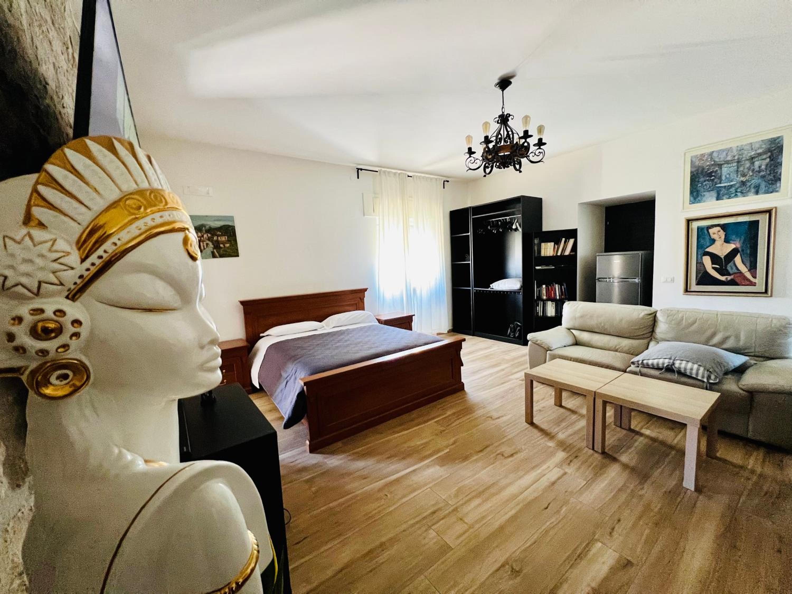 Deluxe Family Room photo 3